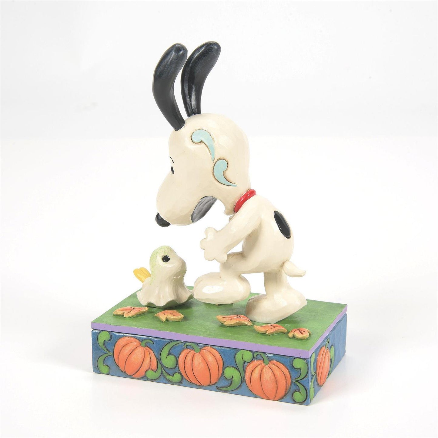 FBA - A Spooky Encounter - Snoopy Scared by Woodstock Ghost - Country N More Gifts