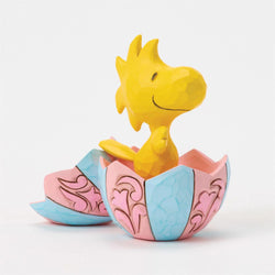 Woodstock in Egg Mini - Country N More Gifts