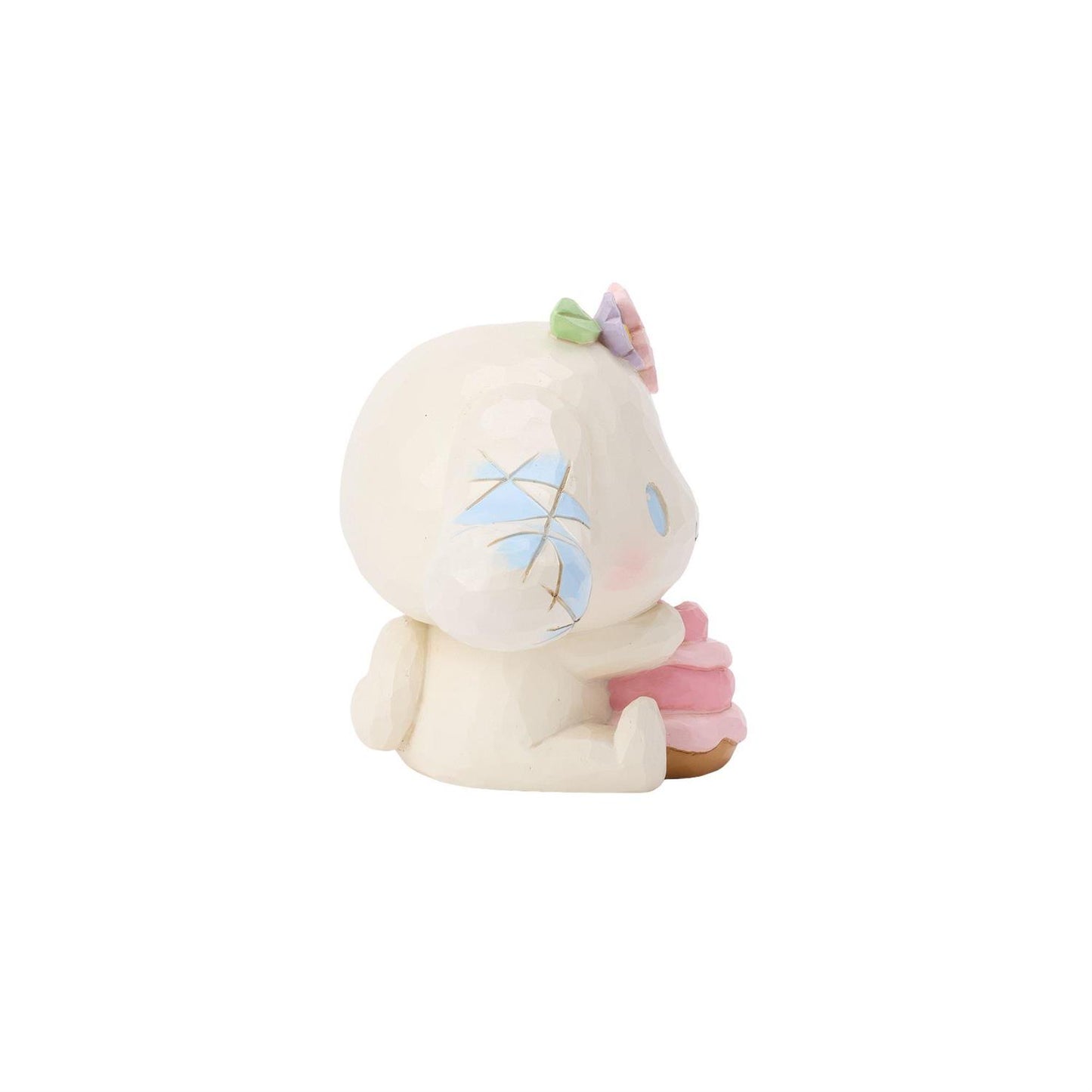 Cinnamoroll with a Cinnamon Bun