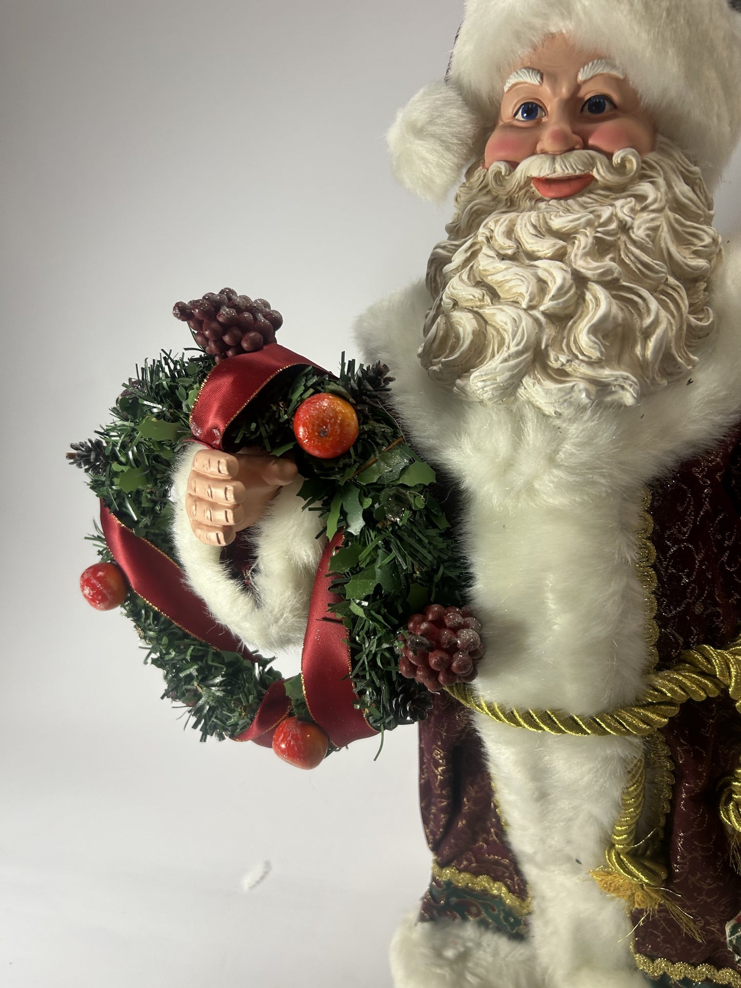 DAMAGED+NO BOX - Deck the Halls - Country N More Gifts