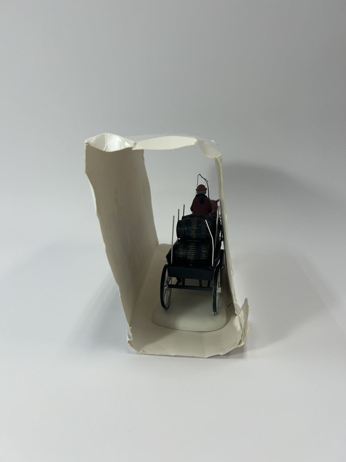 DAMAGED + NO STYROFOAM - Red Lion Pub Beer Wagon - Country N More Gifts