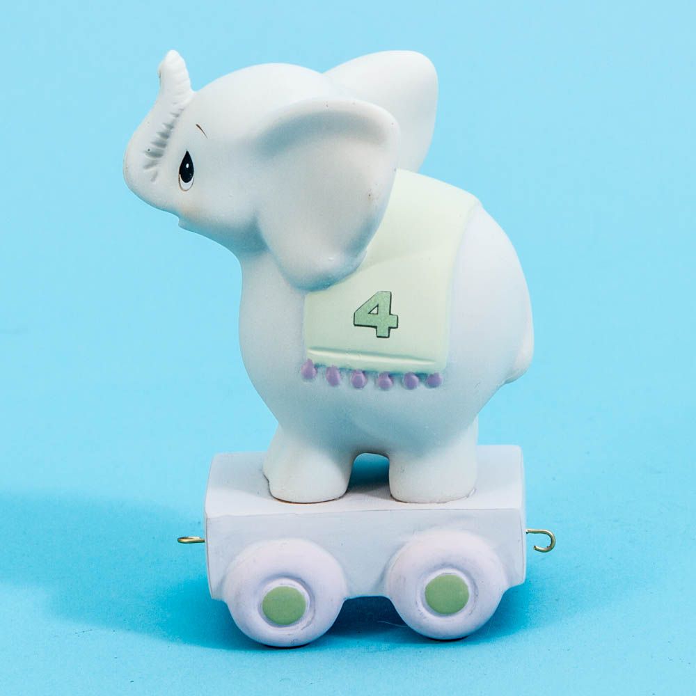 04 May Your Birthday Be Gigantic - Age 4 Elephant - Country N More Gifts