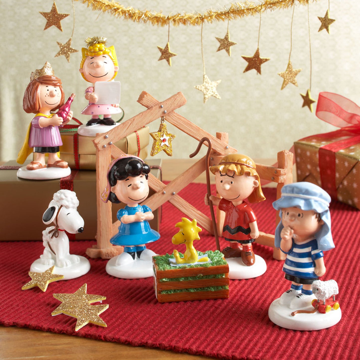 Peanuts Pageant, Set Of 8 - Country N More Gifts