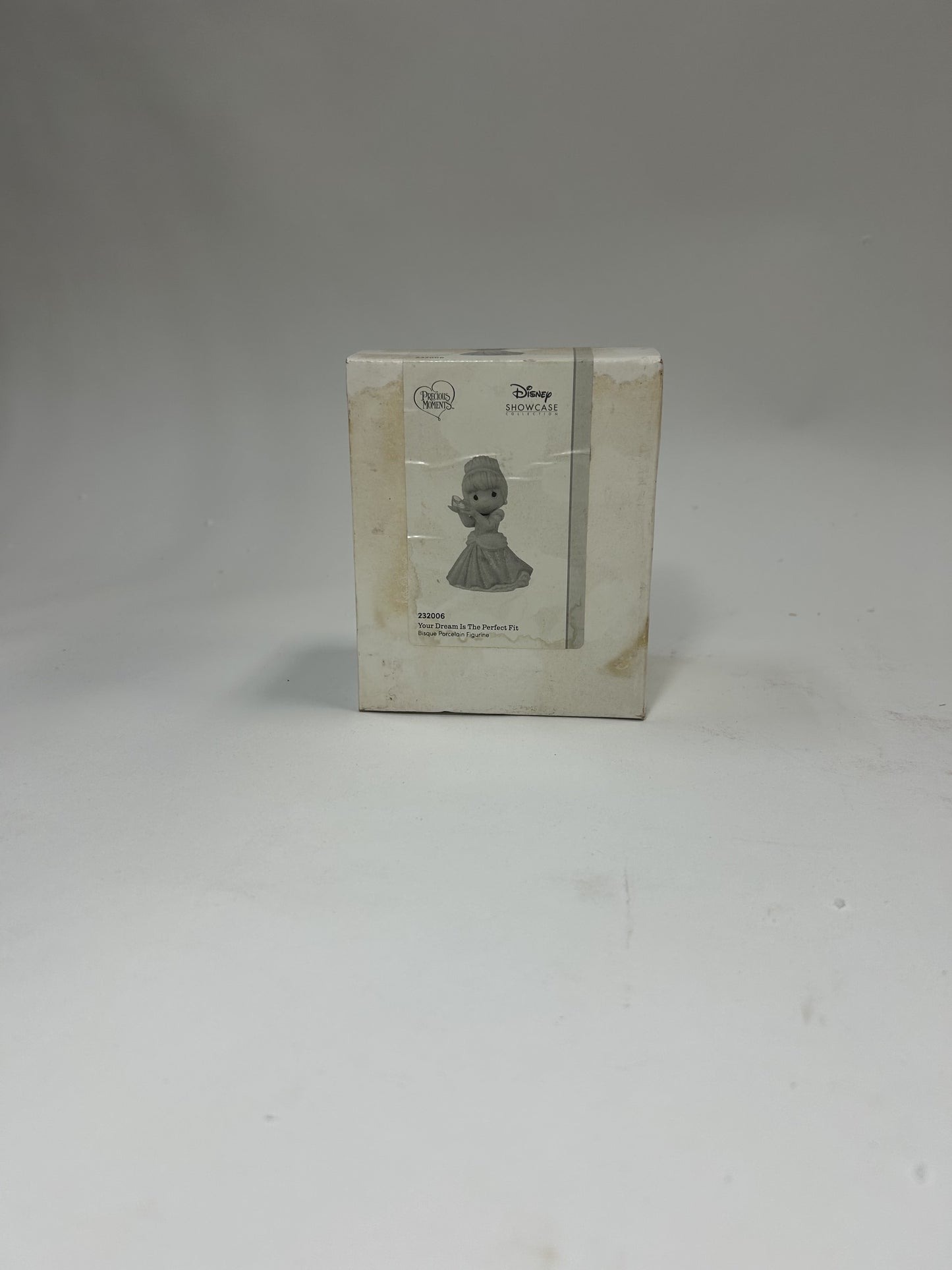 BOX DAMAGE - Your Dream Is The Perfect Fit Disney Cinderella Figurine - Country N More Gifts