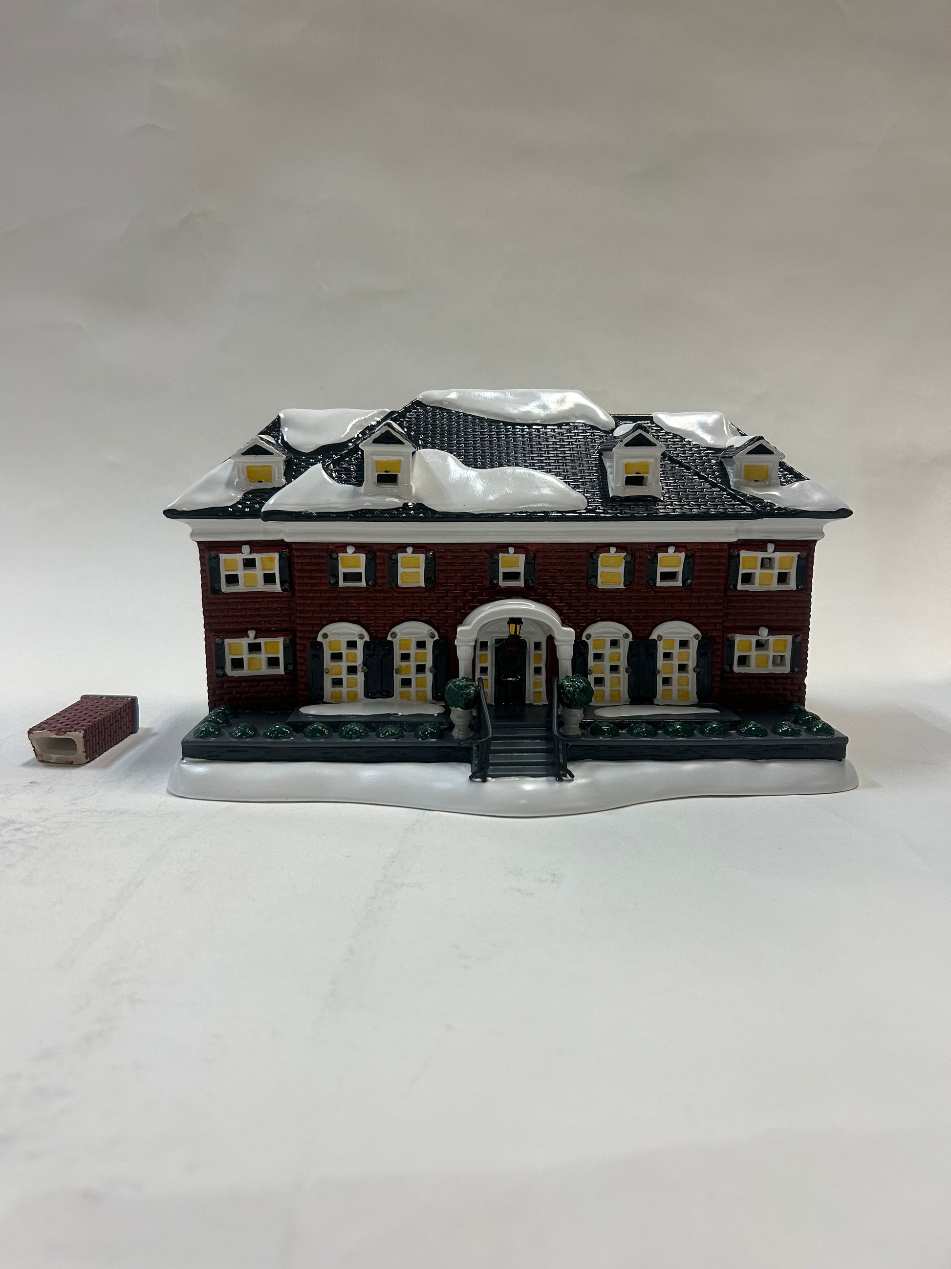 DAMAGED - The McCallister Home - Country N More Gifts