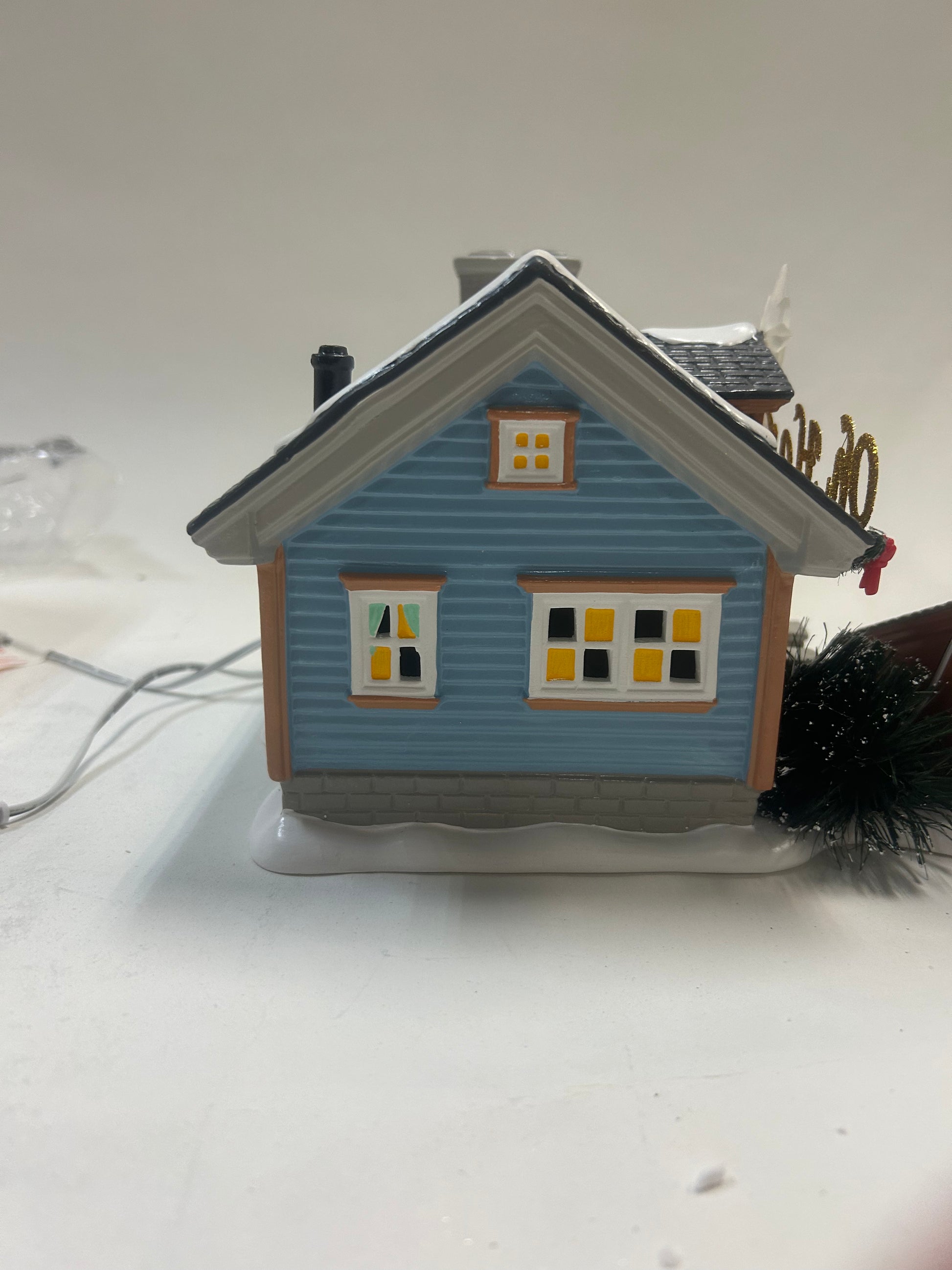 DAMAGED - Oh Holy Night House - Country N More Gifts