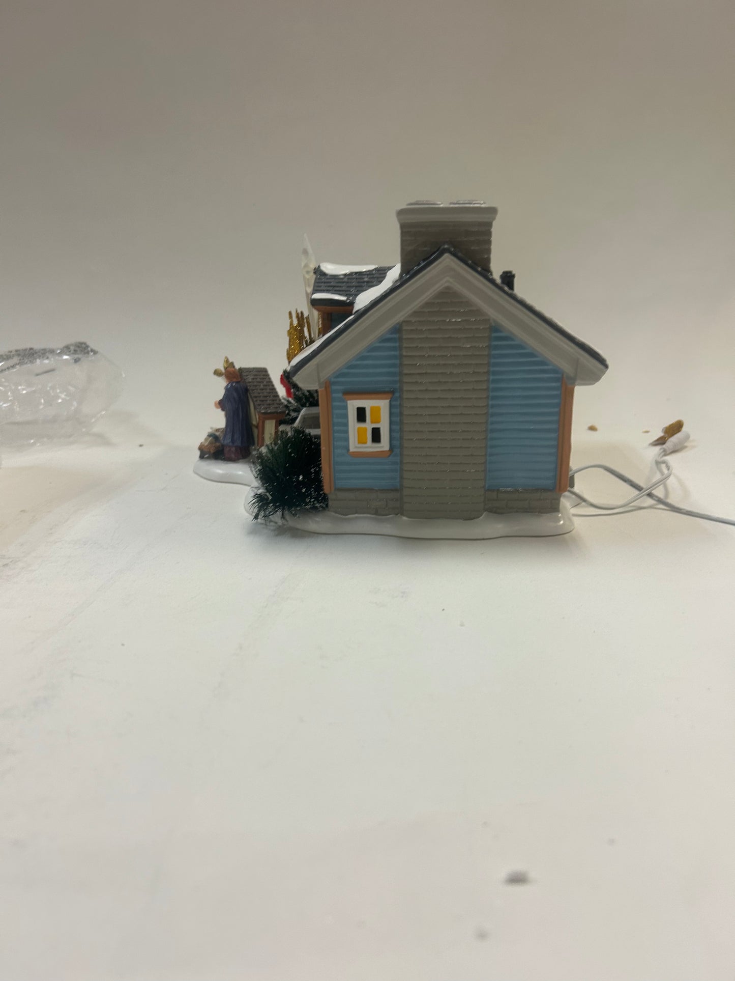 DAMAGED - Oh Holy Night House - Country N More Gifts