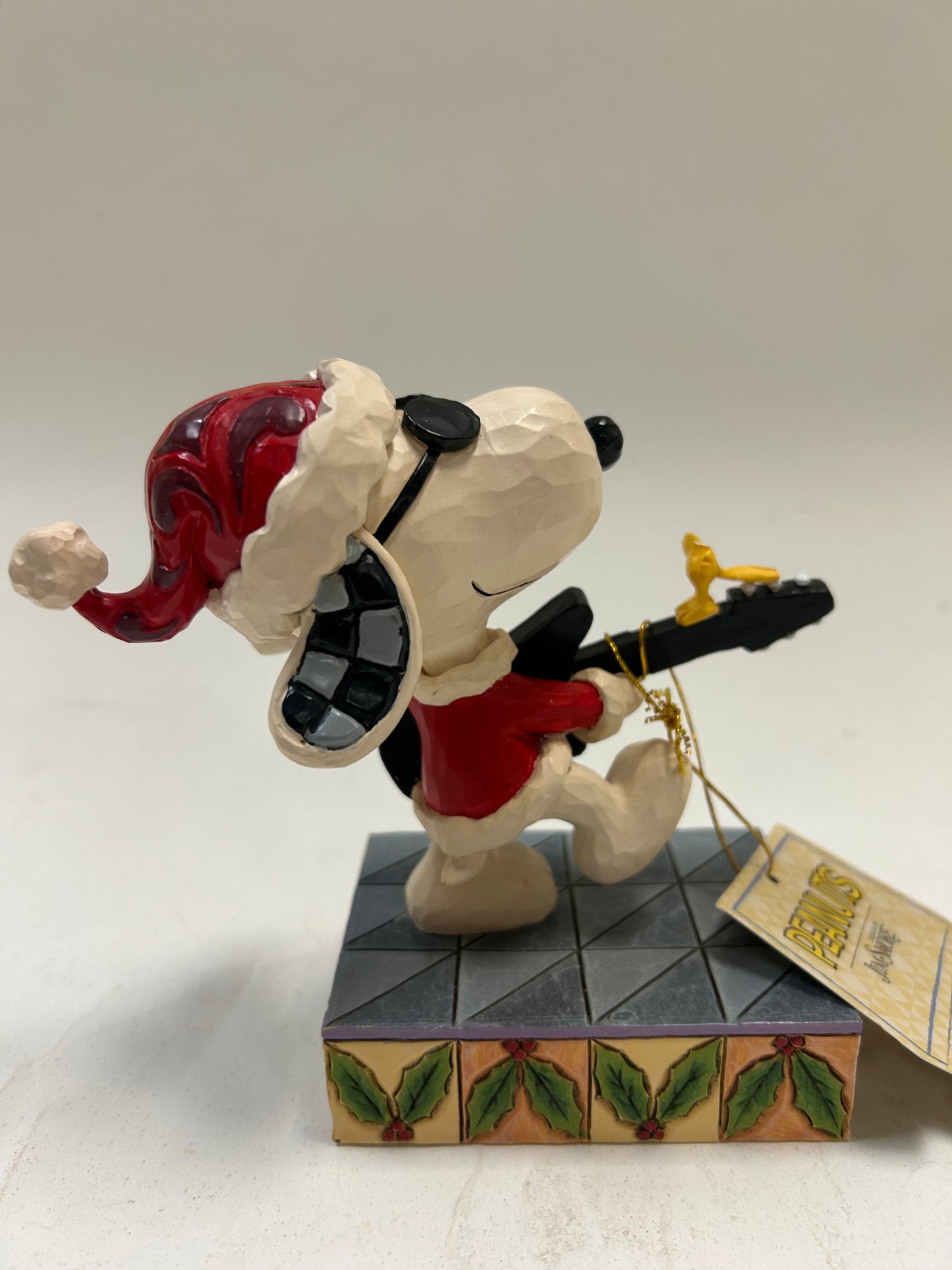 DAMAGED - Rock ‘n' Roll Duo - Snoopy & Woodstock Rock - Country N More Gifts