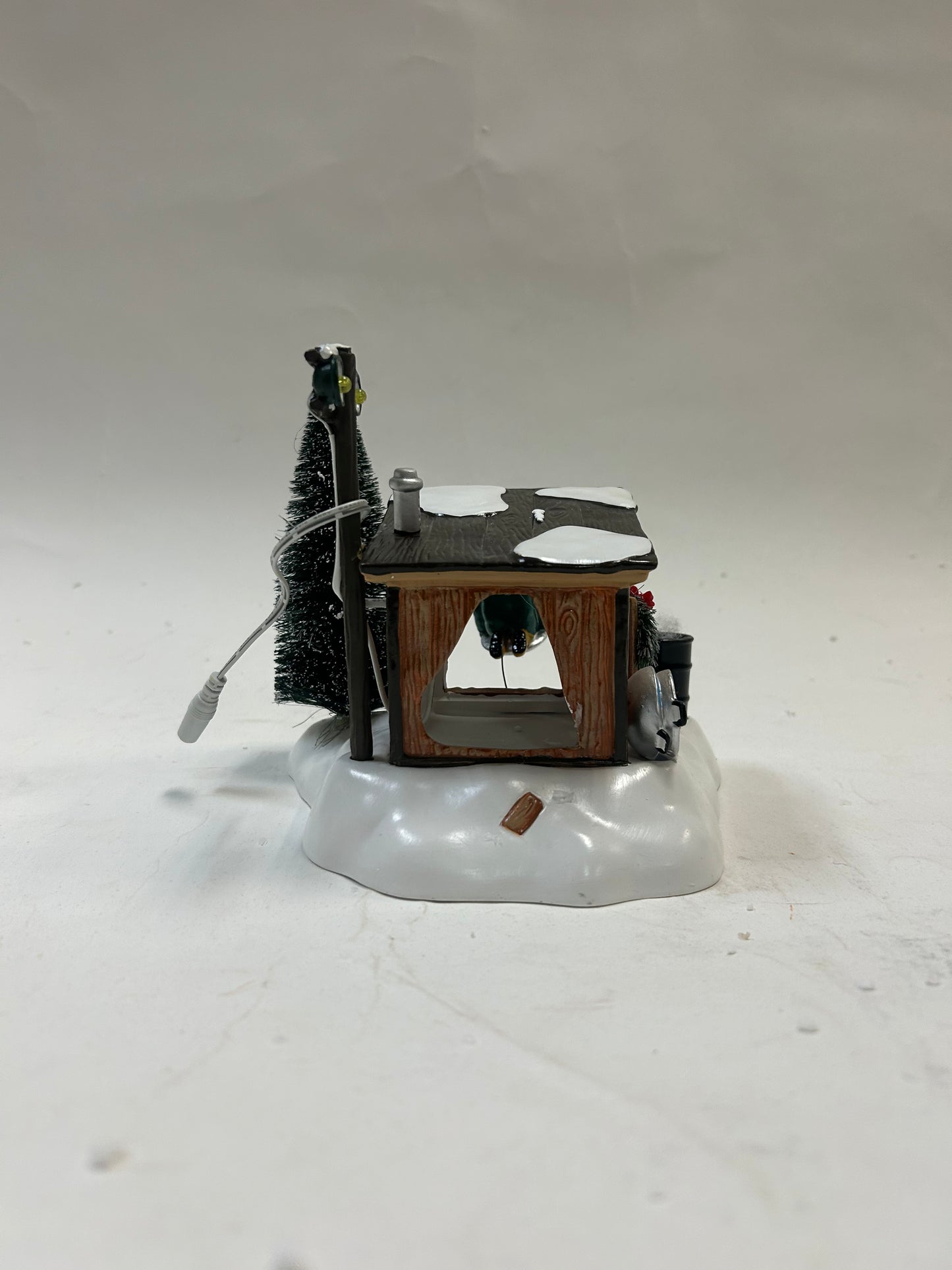 DAMAGED - Griswold Sled Shack - Country N More Gifts