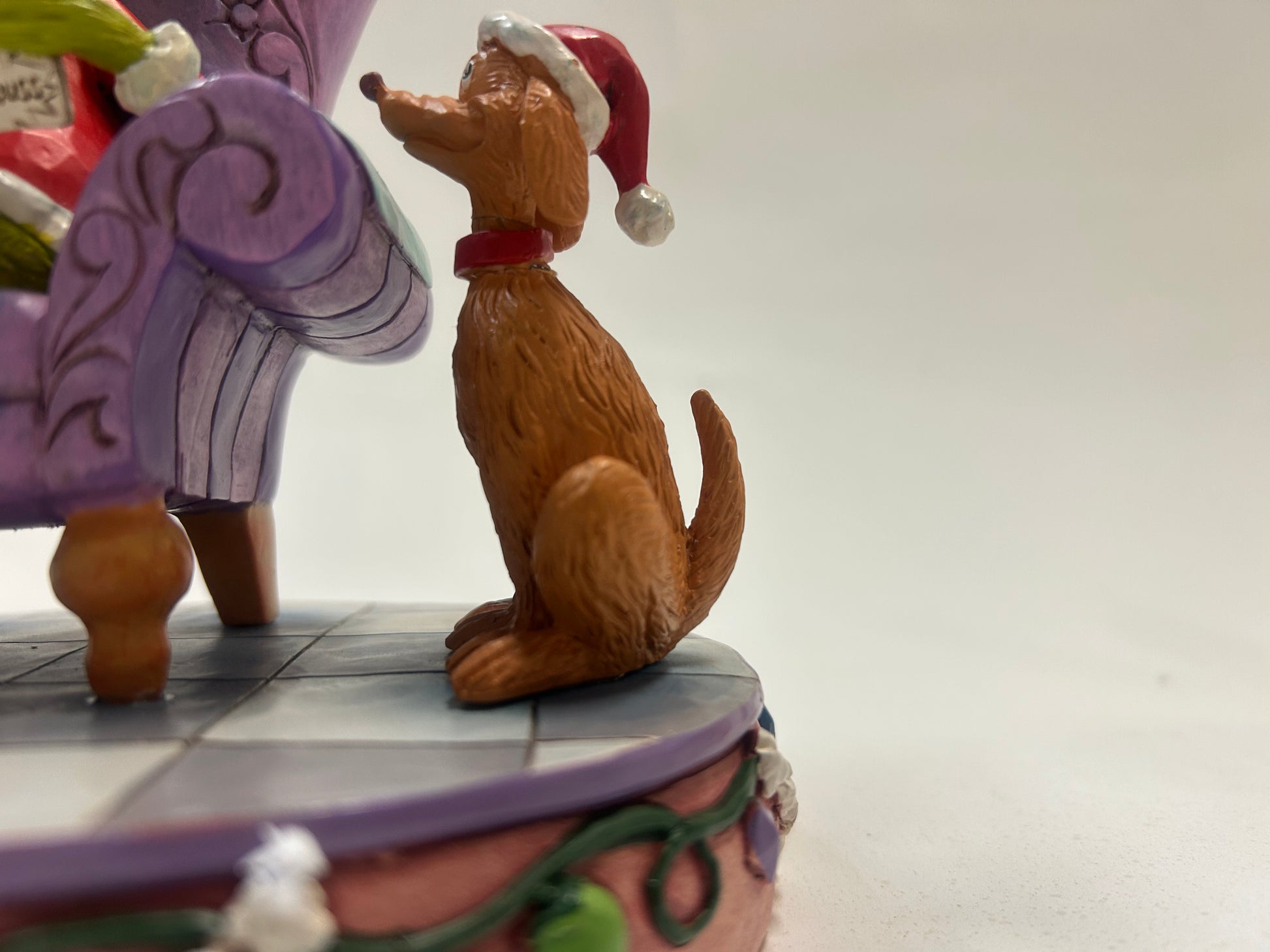 DAMAGED - Grinch in Chair with Lamp - Country N More Gifts