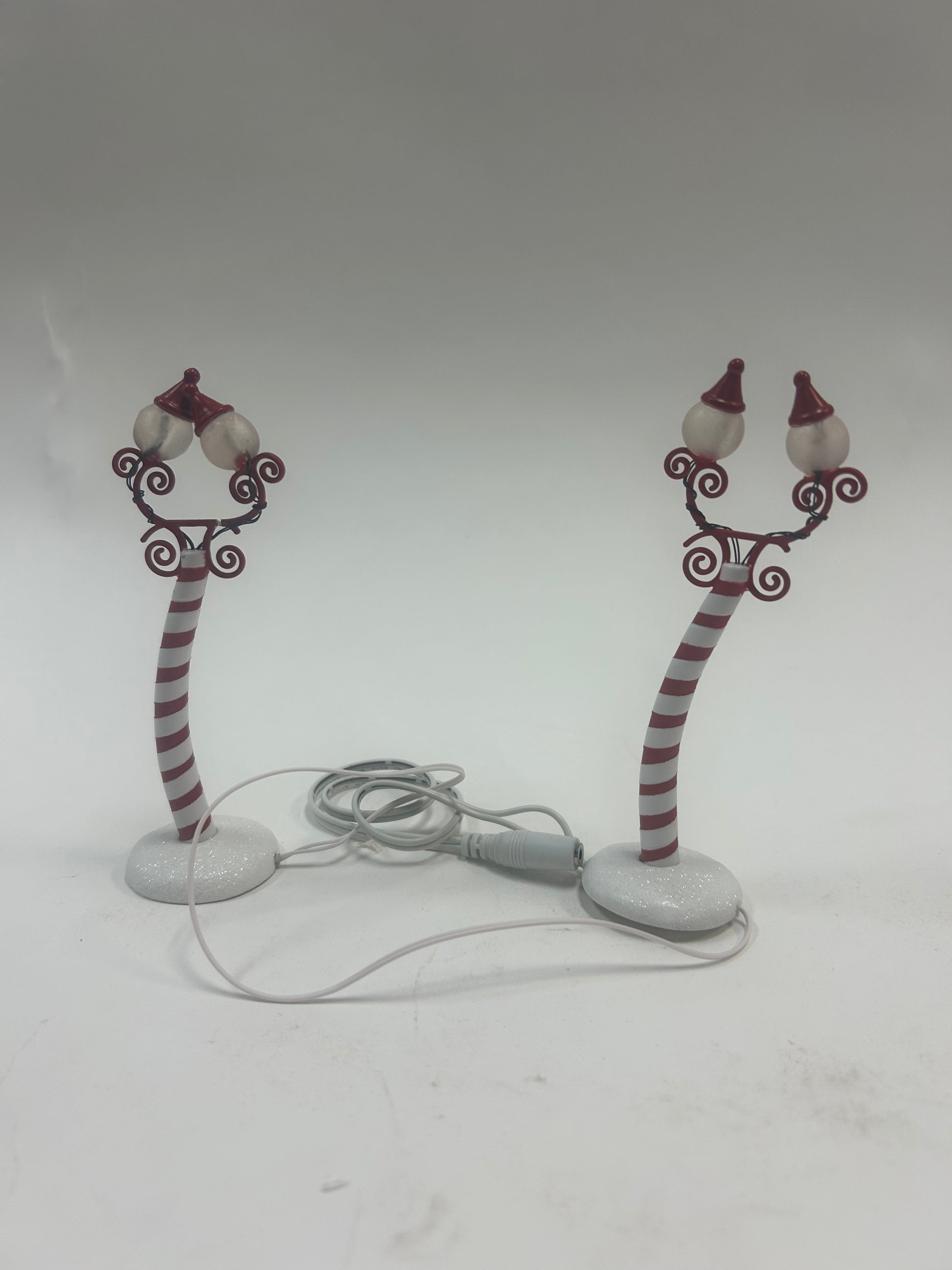 CLEARANCE - Christmas Town Street Lights - Country N More Gifts