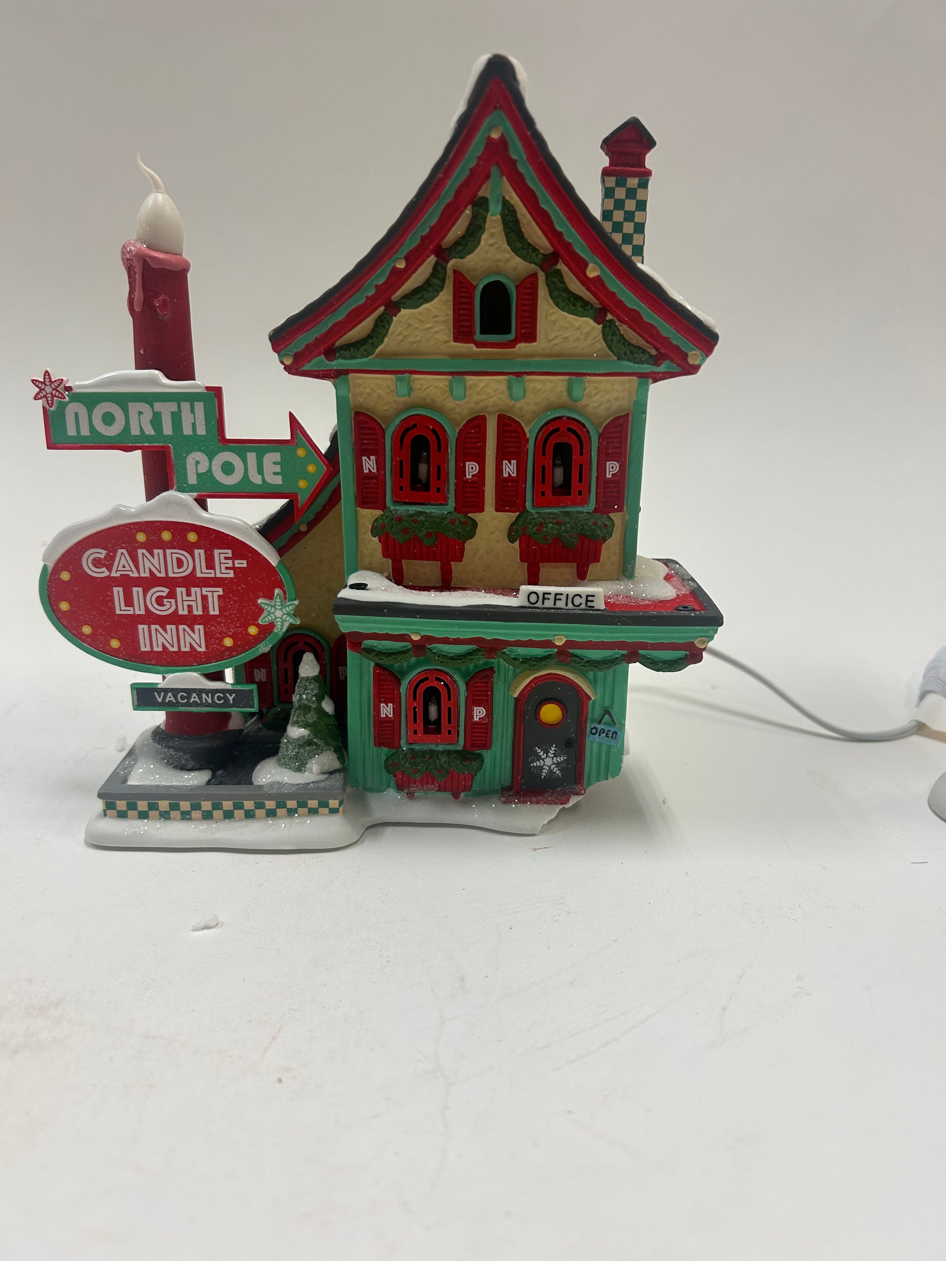 DAMAGED - 2018 North Pole Gift Set, Welcoming Christmas - Country N More Gifts