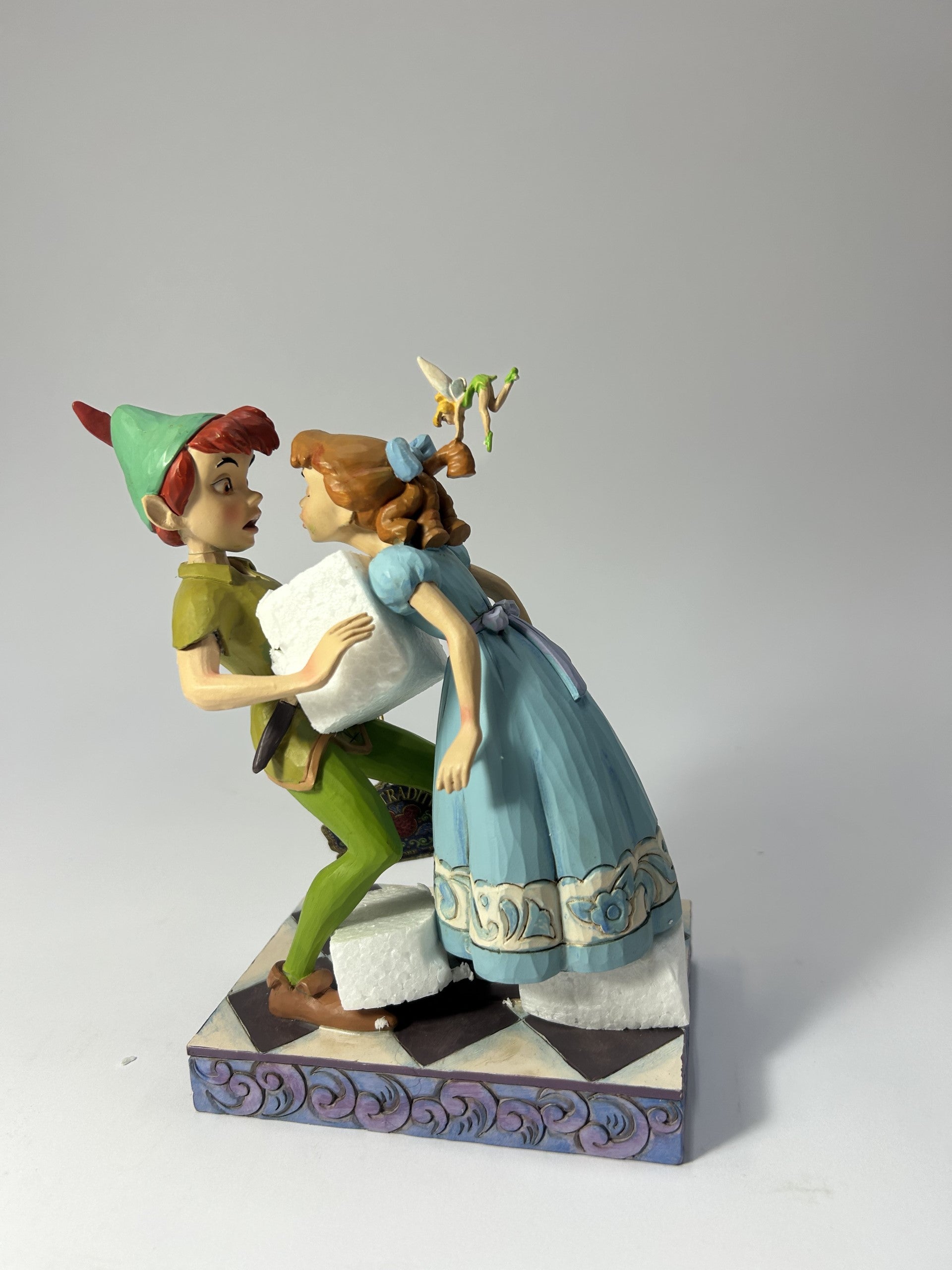 DAMAGED - An Unexpected Kiss - Peter Pan, Wendy & Tinker Bell - Country N More Gifts
