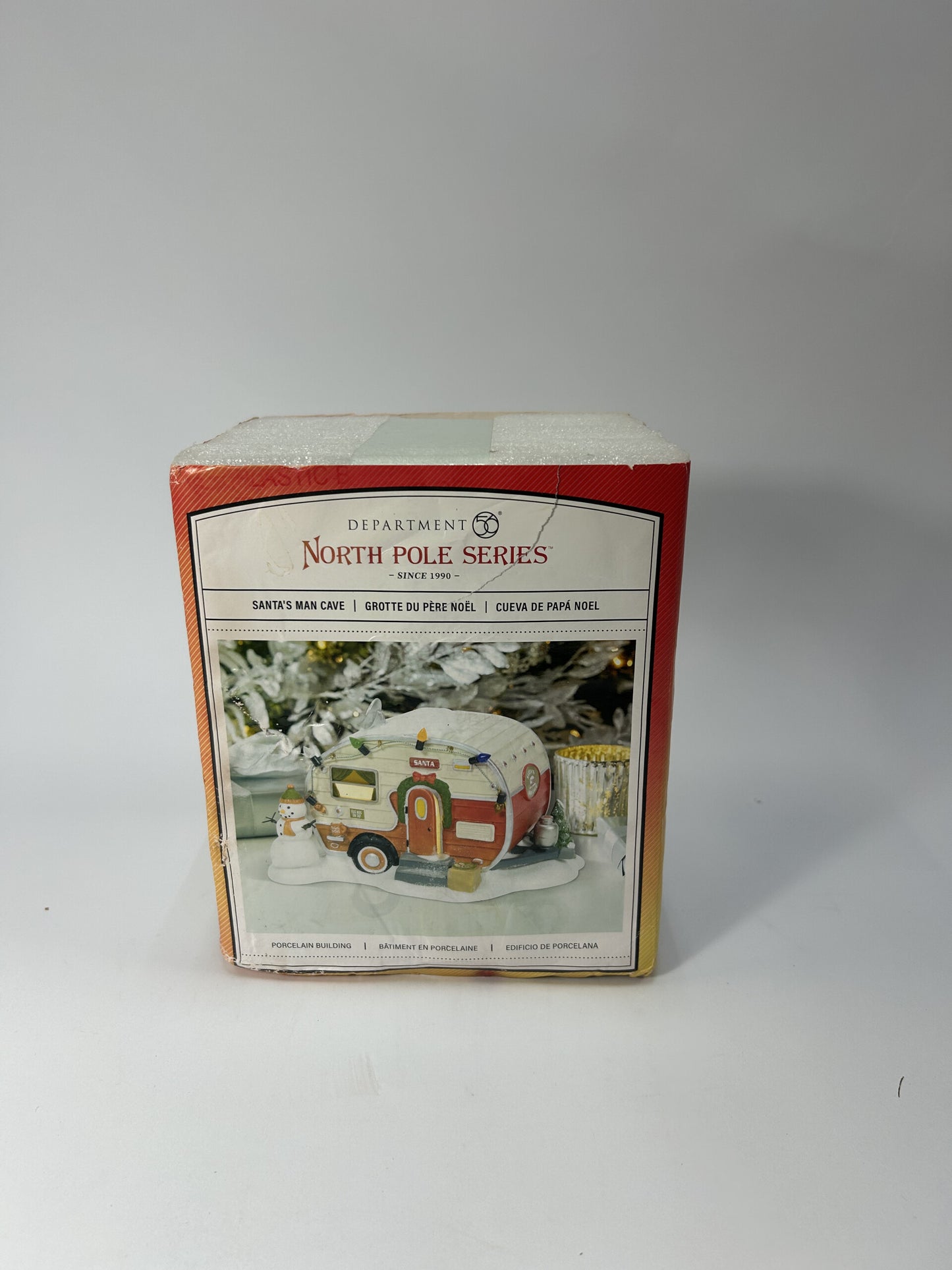 BOX DAMAGE - Santa's Man Cave - Country N More Gifts