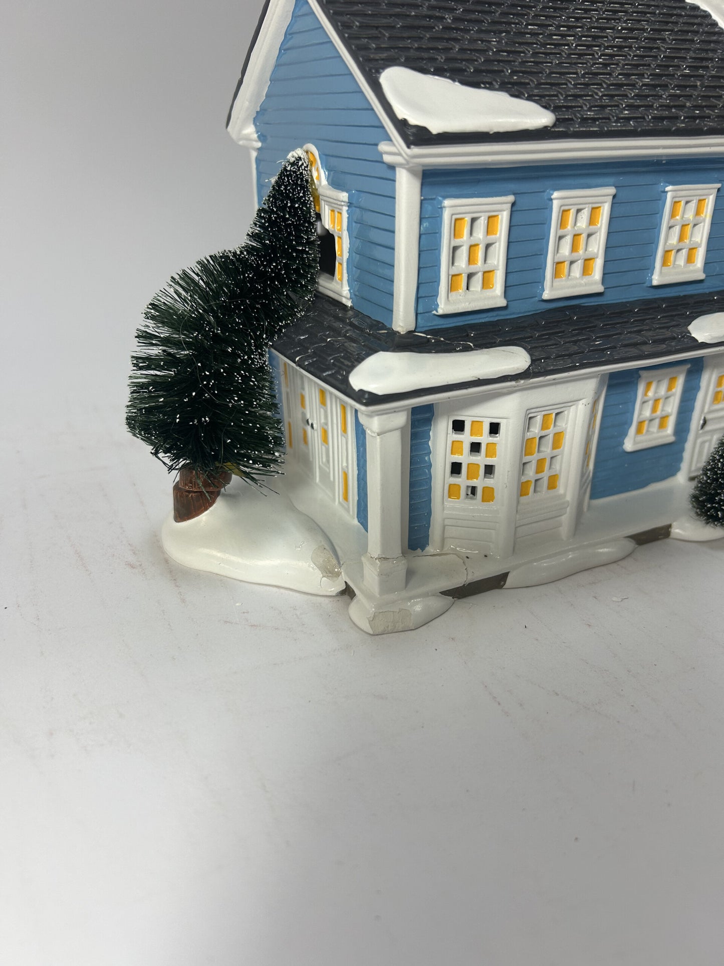 DAMAGED - The Chester House - Country N More Gifts