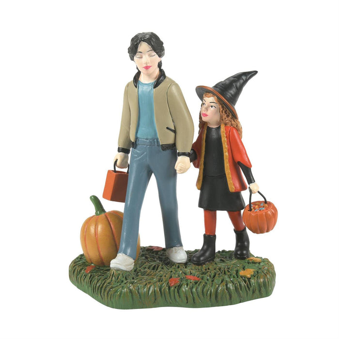 Max and Dani Trick or Treat