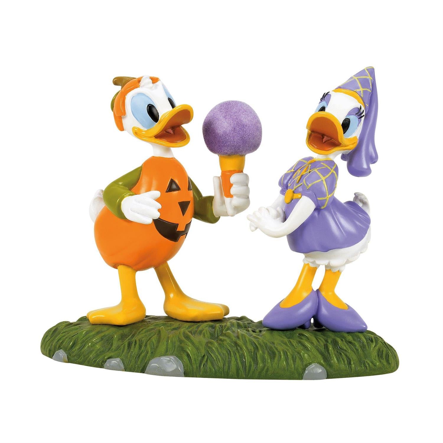 All New For 2026 Disney Pumpkintown Lit Buildings And Accessories Bundle - Country N More Gifts
