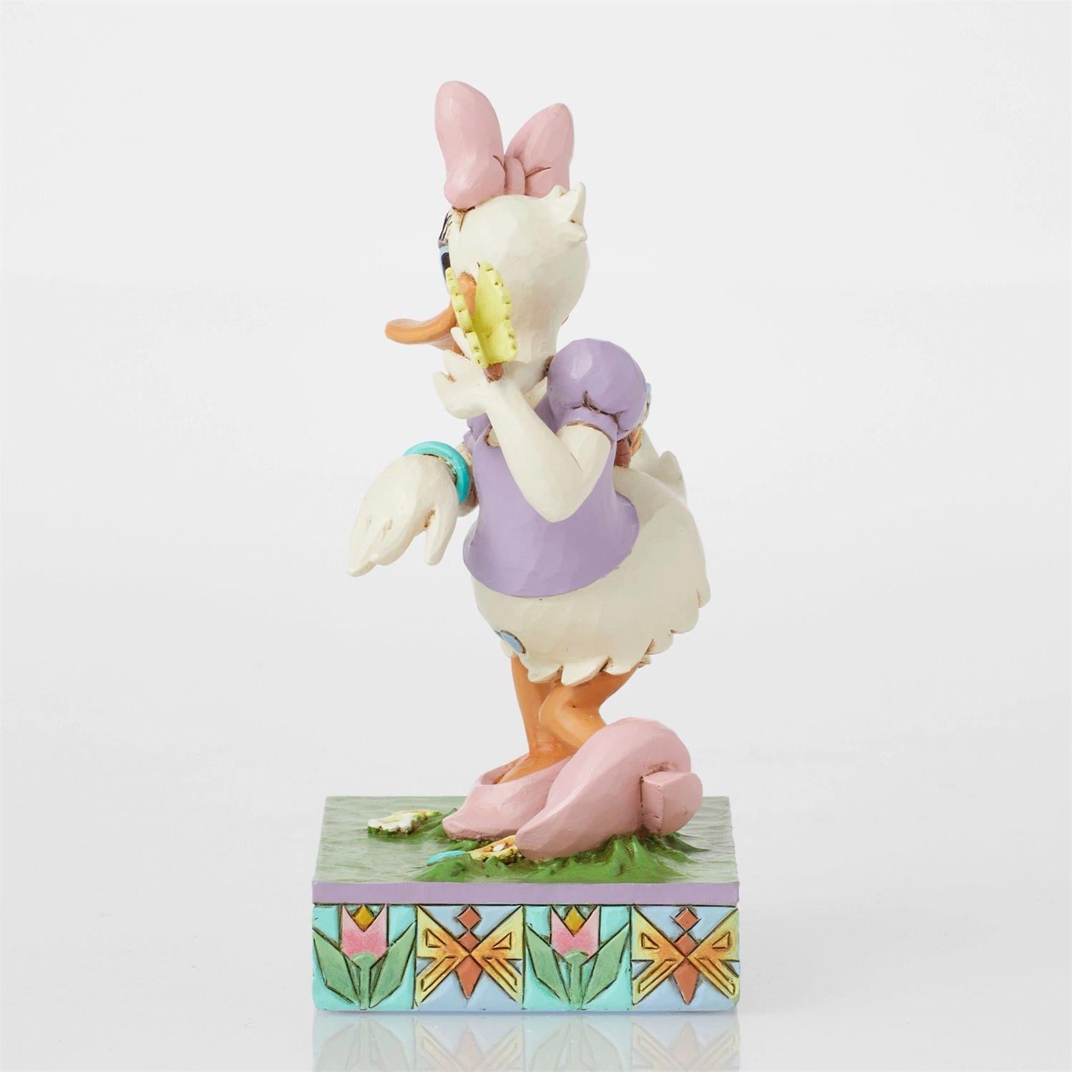Blooms and Butterflies - Daisy Duck  - Country N More Gifts