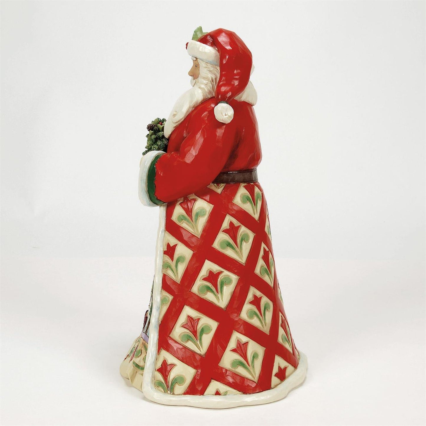 Christmas's Peaceful Retreat - Christmas at the Lodge Santa - Country N More Gifts