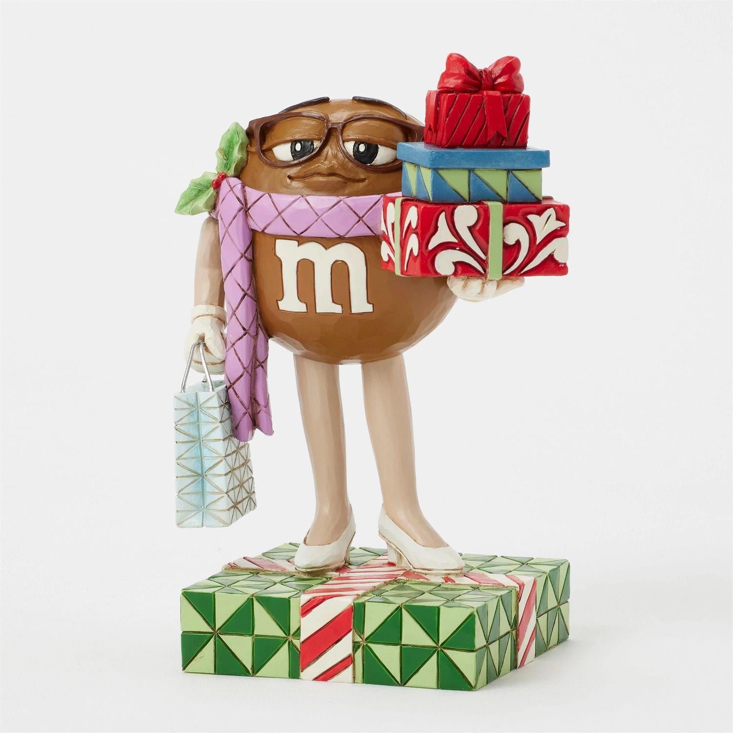M&M'S Brown Character with Presents – Jim Shore Christmas