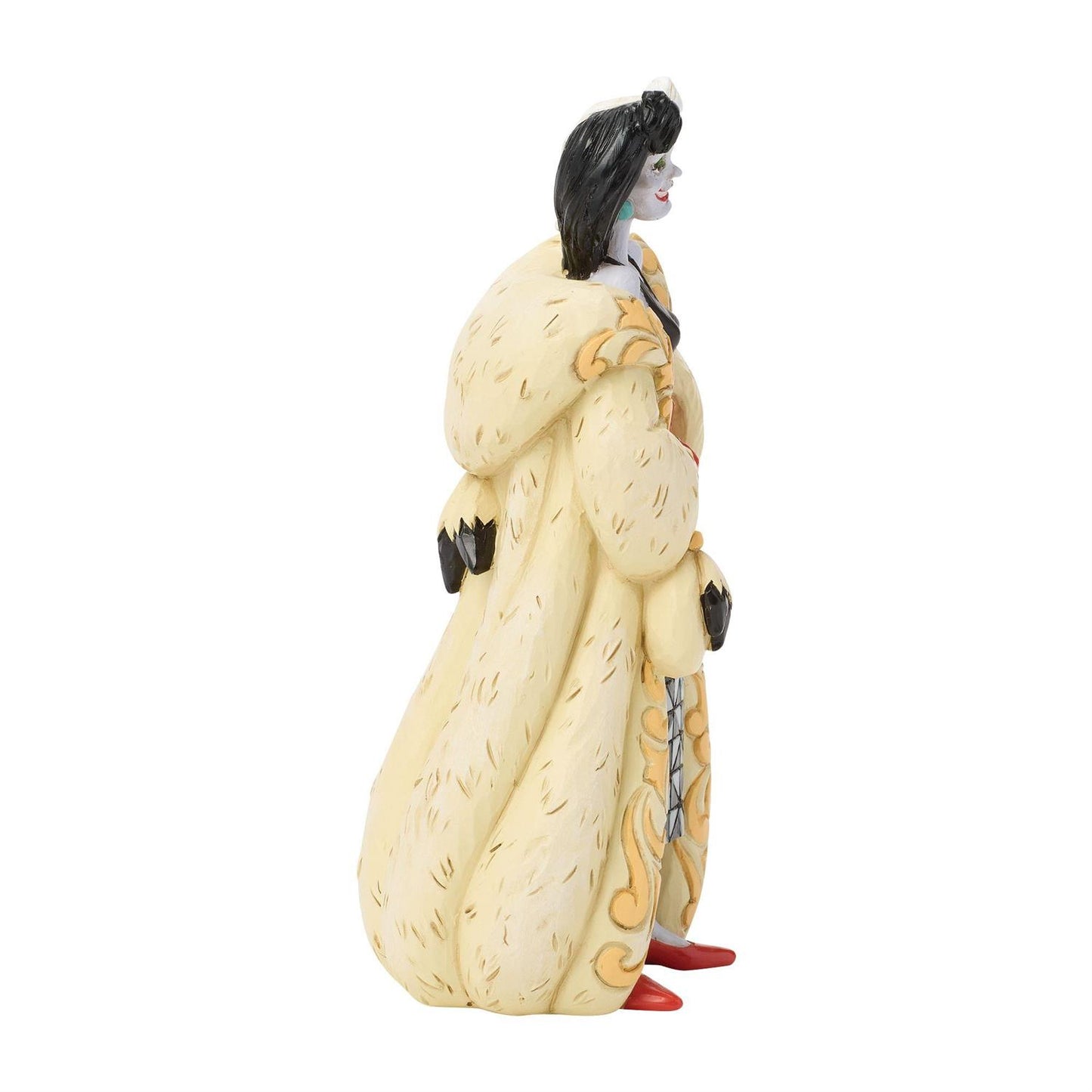 Cruella dazzles in this fashion forward design inspired by the iconic 101 Dalmations Villian
