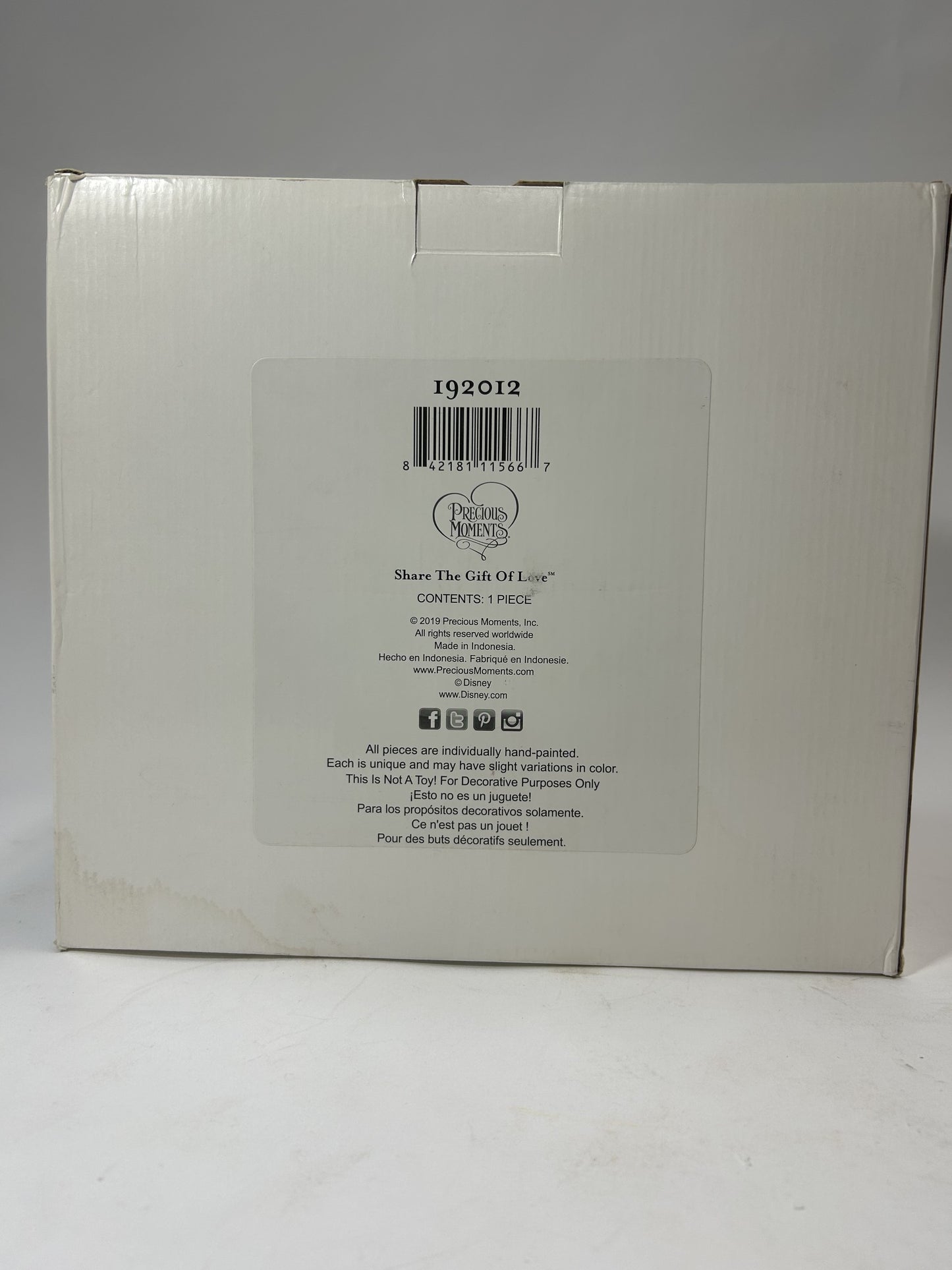 DAMAGED - A Magical World Awaits You - Disney Showcase Aladdin And Jasmine Limited Edition - Country N More Gifts