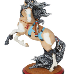 Lakota figurine  - Country N More Gifts