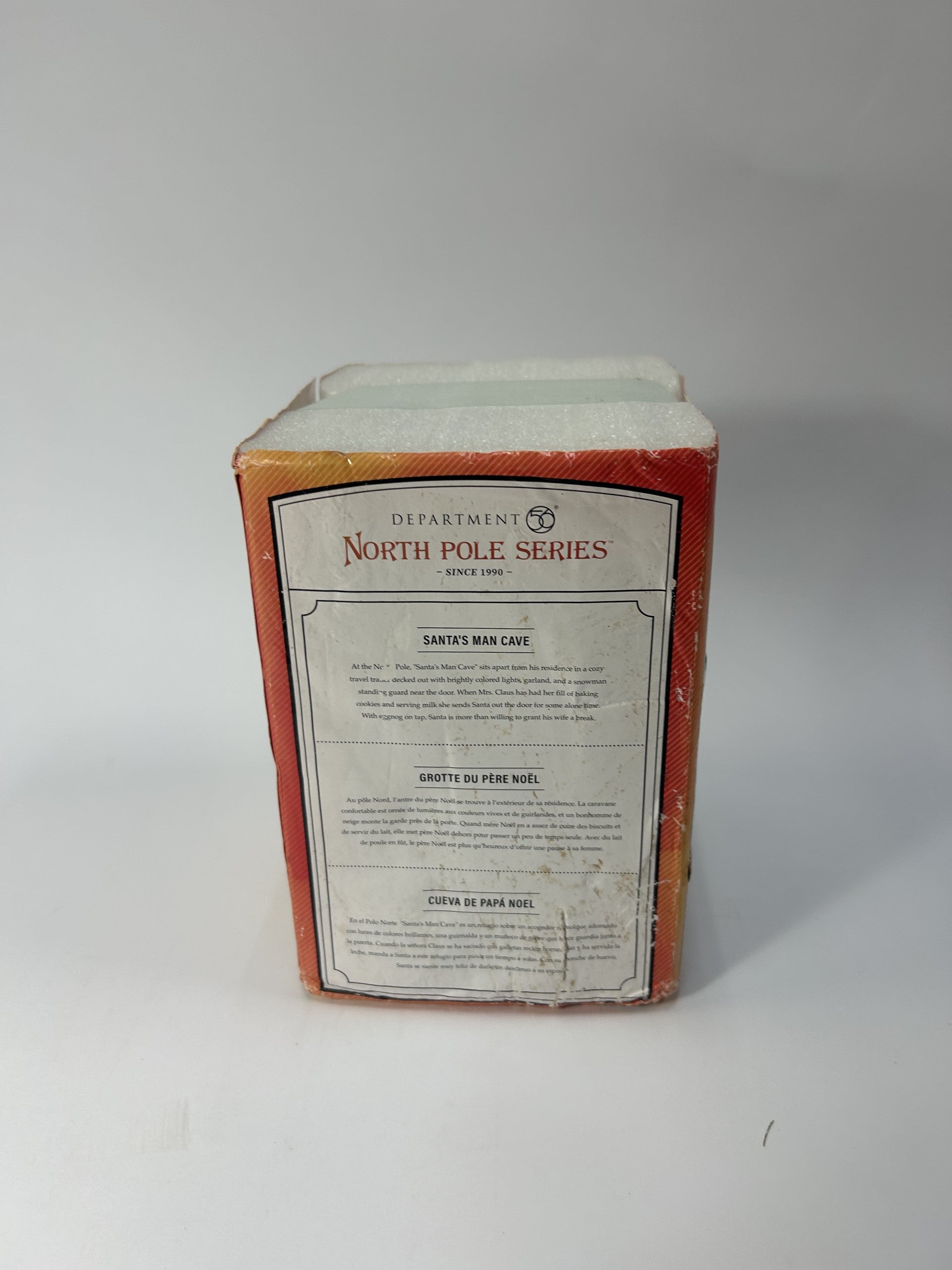 BOX DAMAGE - Santa's Man Cave - Country N More Gifts