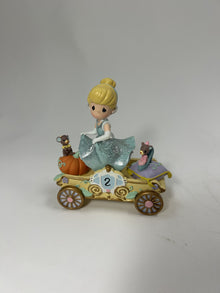 DAMAGED - 02 - Bibbidi, Bobbidi, Boo - Now You're Two - Cinderella
