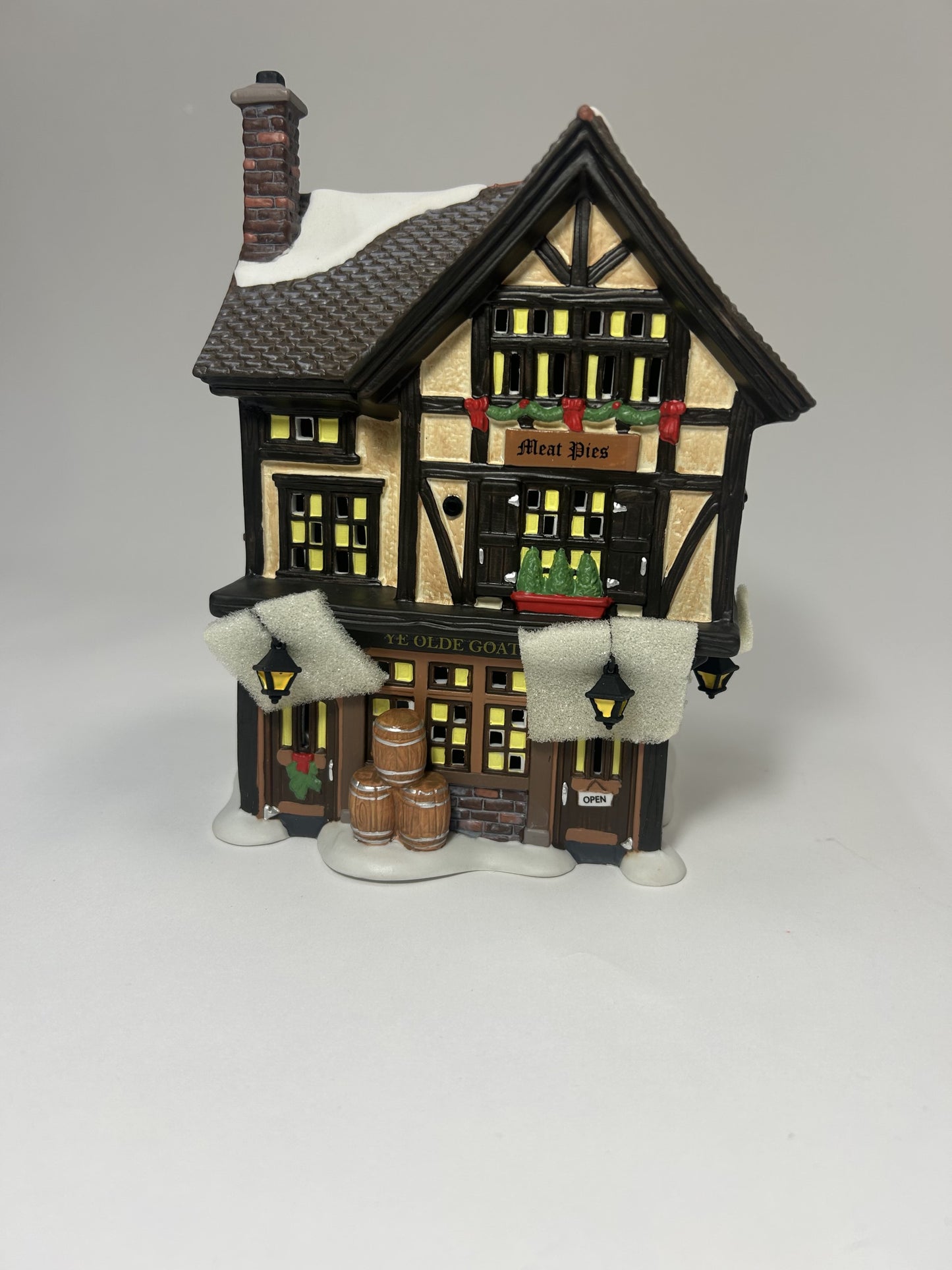 DAMAGED - Ye Olde Goat Pub - Country N More Gifts