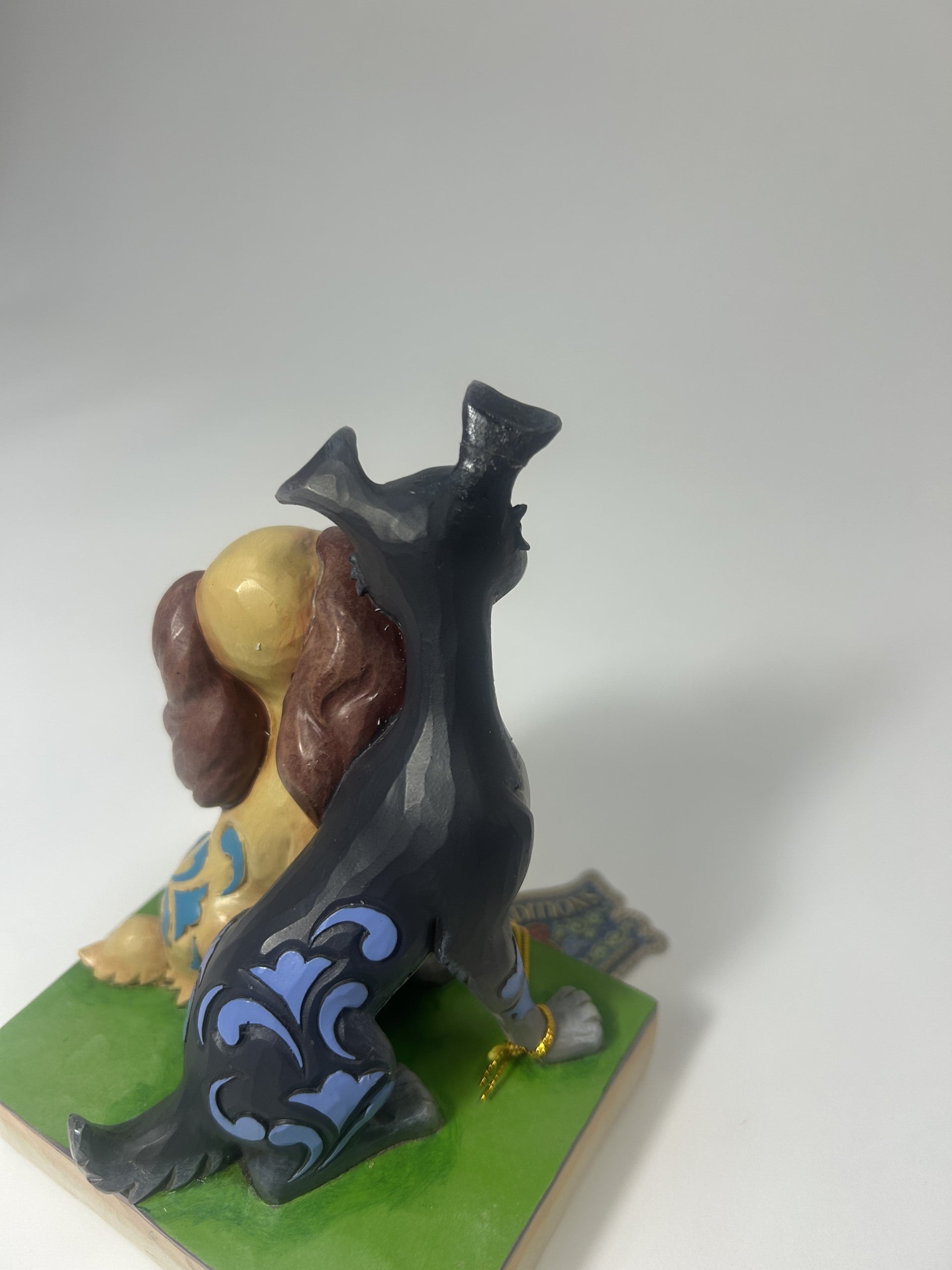 DAMAGED - Lady and the Tramp Love - Country N More Gifts