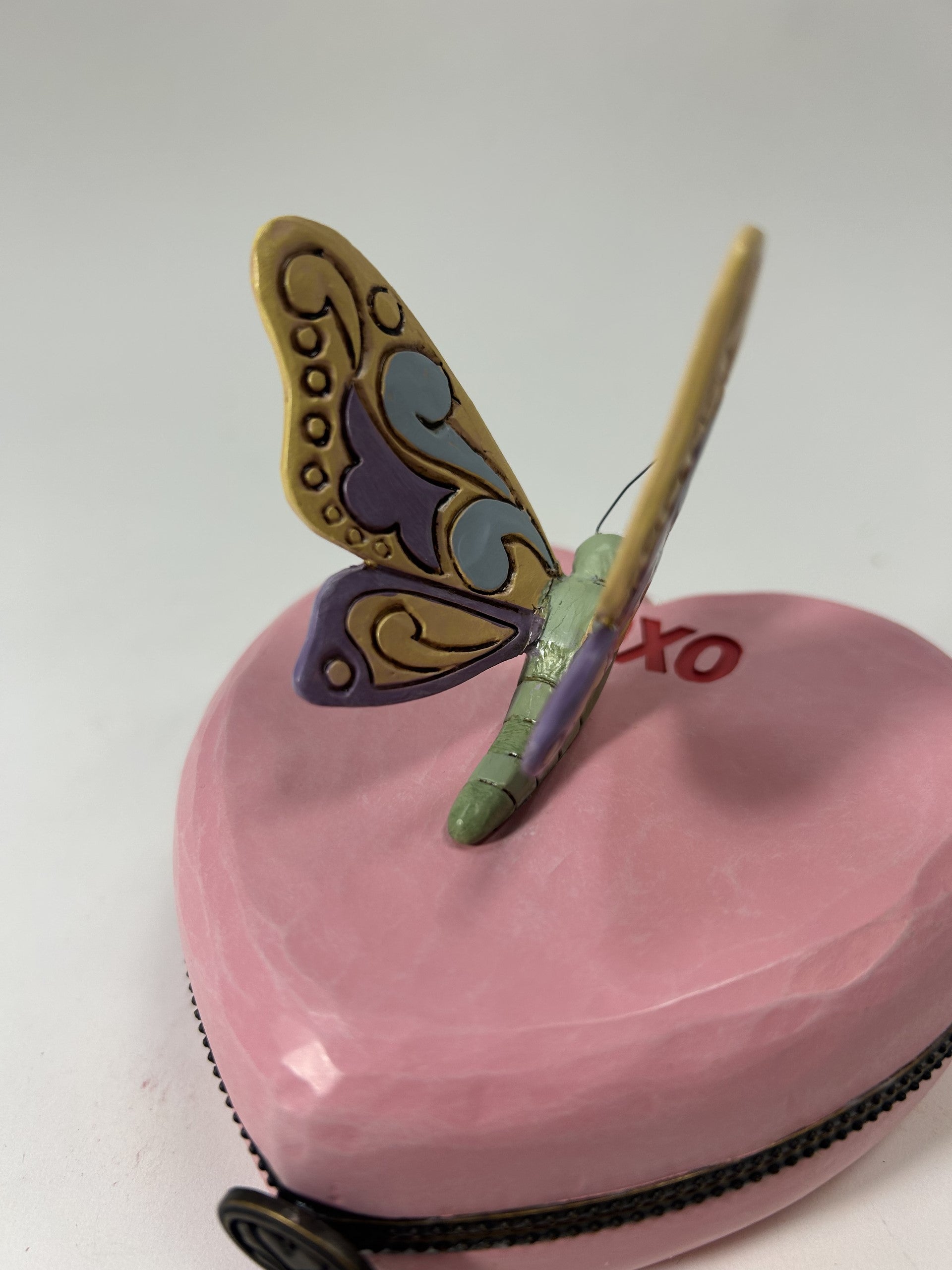 DAMAGED - Fluttering Treasures - Trinket Box Figurine - Country N More Gifts