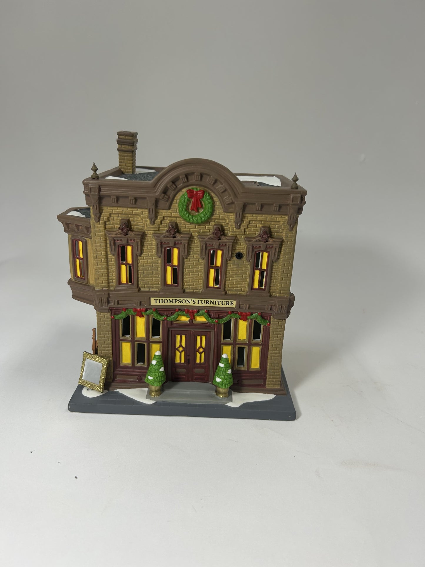 DAMAGED HAS BEEN FIXED - Thompson's Furniture - Country N More Gifts