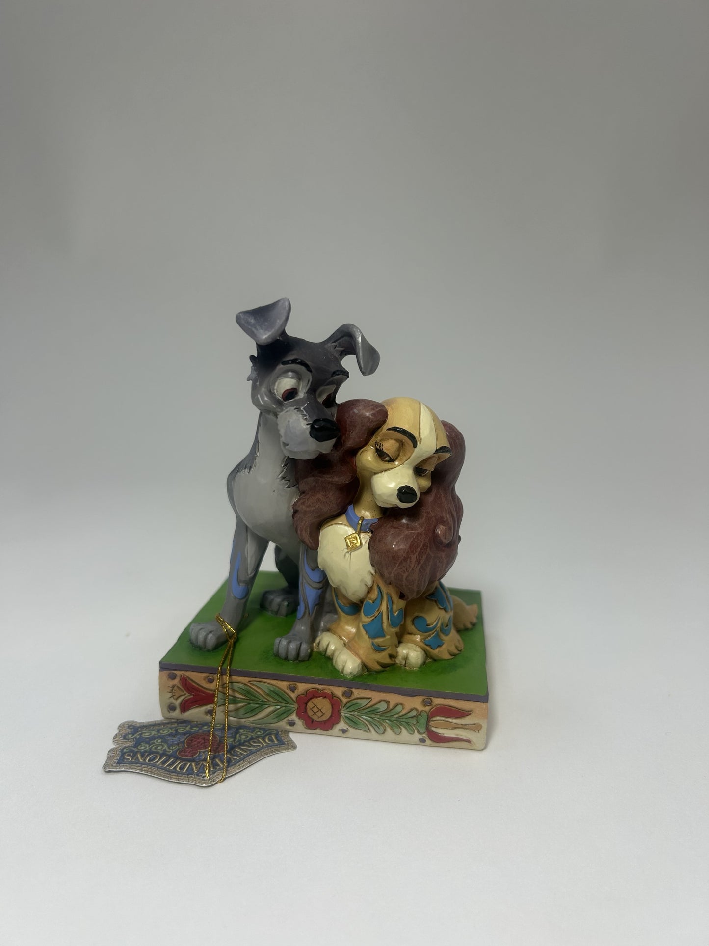DAMAGED - Lady and the Tramp Love - Country N More Gifts