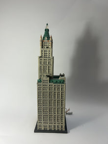 DAMAGED - The Woolworth Building