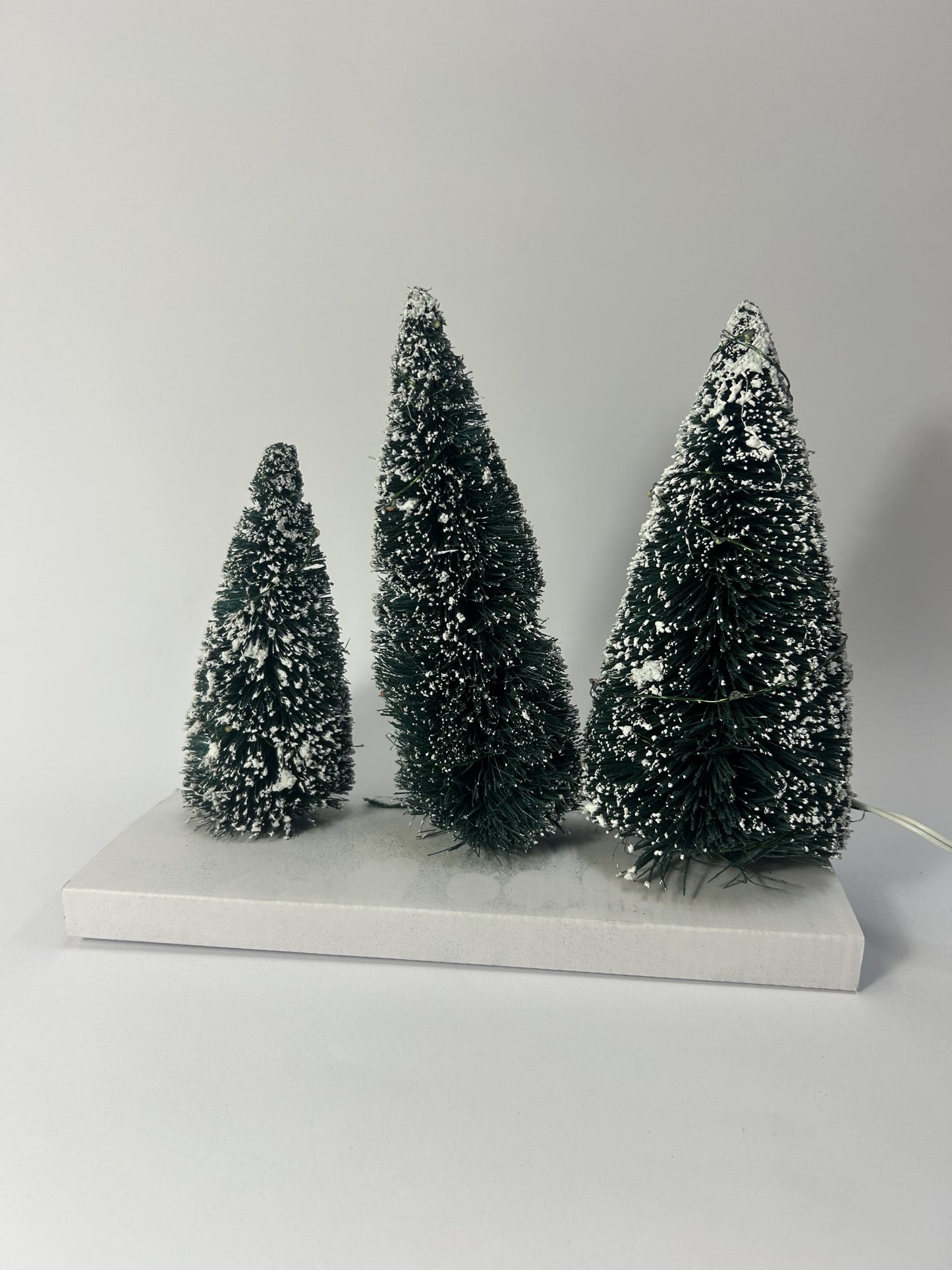 DAMAGED - Village Twinkling Lit Trees - Country N More Gifts