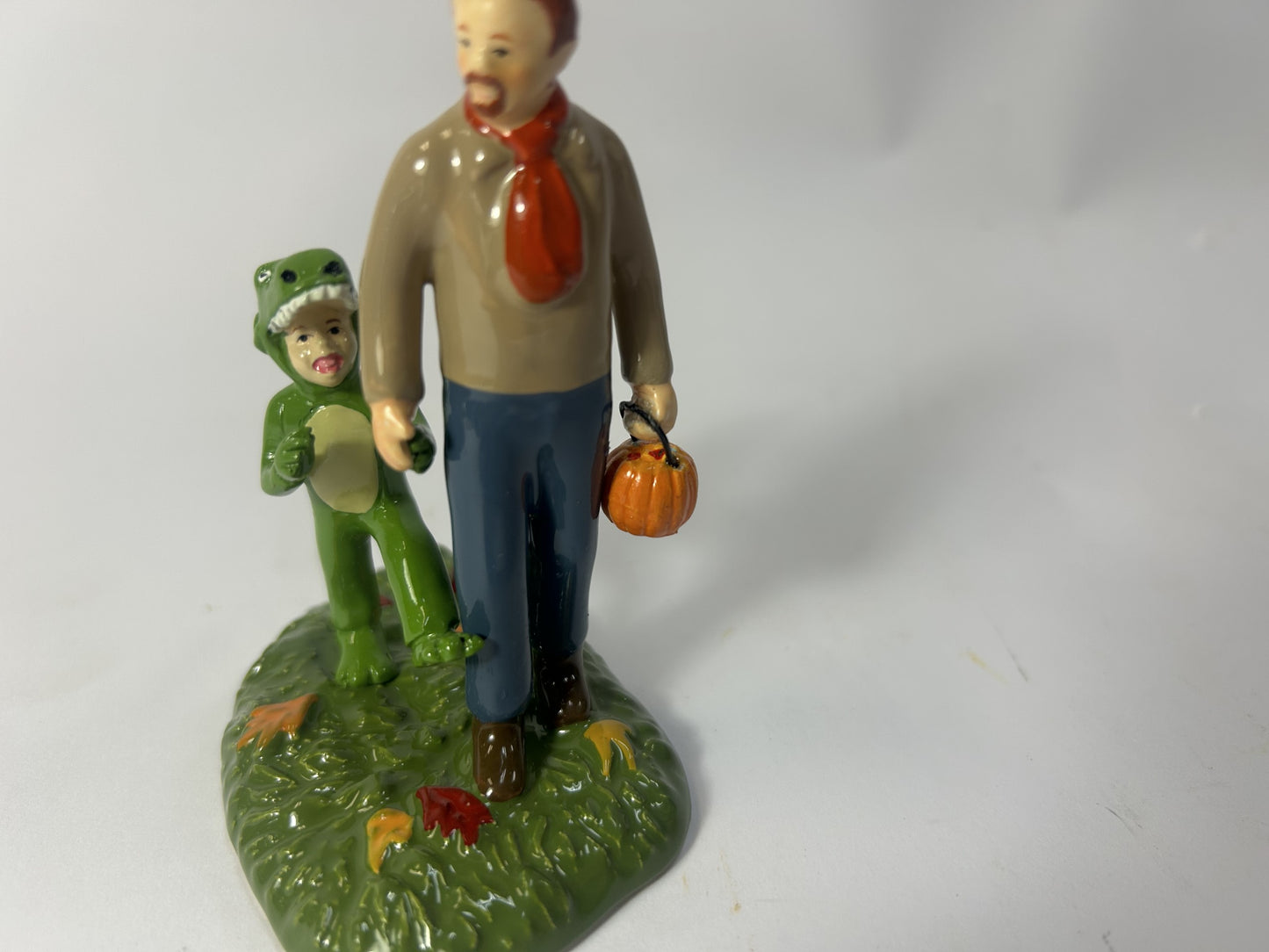 DAMAGED - Rex Need More Candy