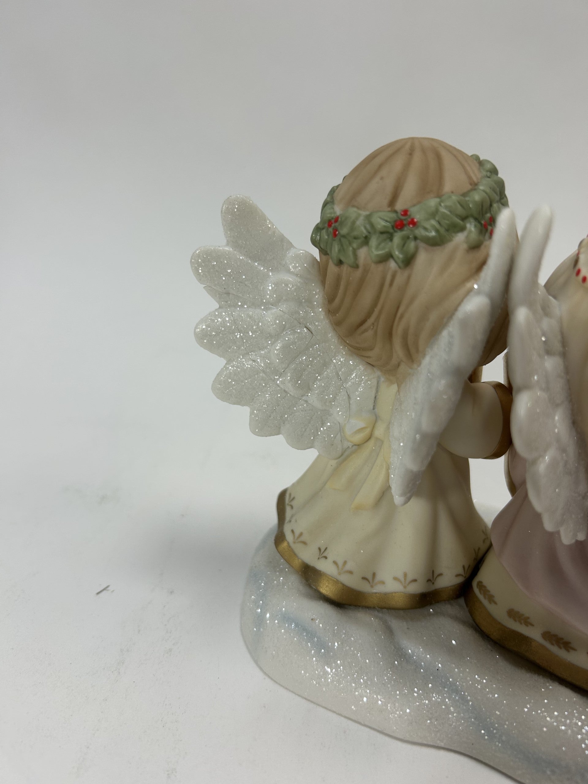 BOX DAMAGE + DAMAGED HAS BEEN FIXED - Blessings Of Peace From Heaven Above Limited Edition Figurine - Country N More Gifts