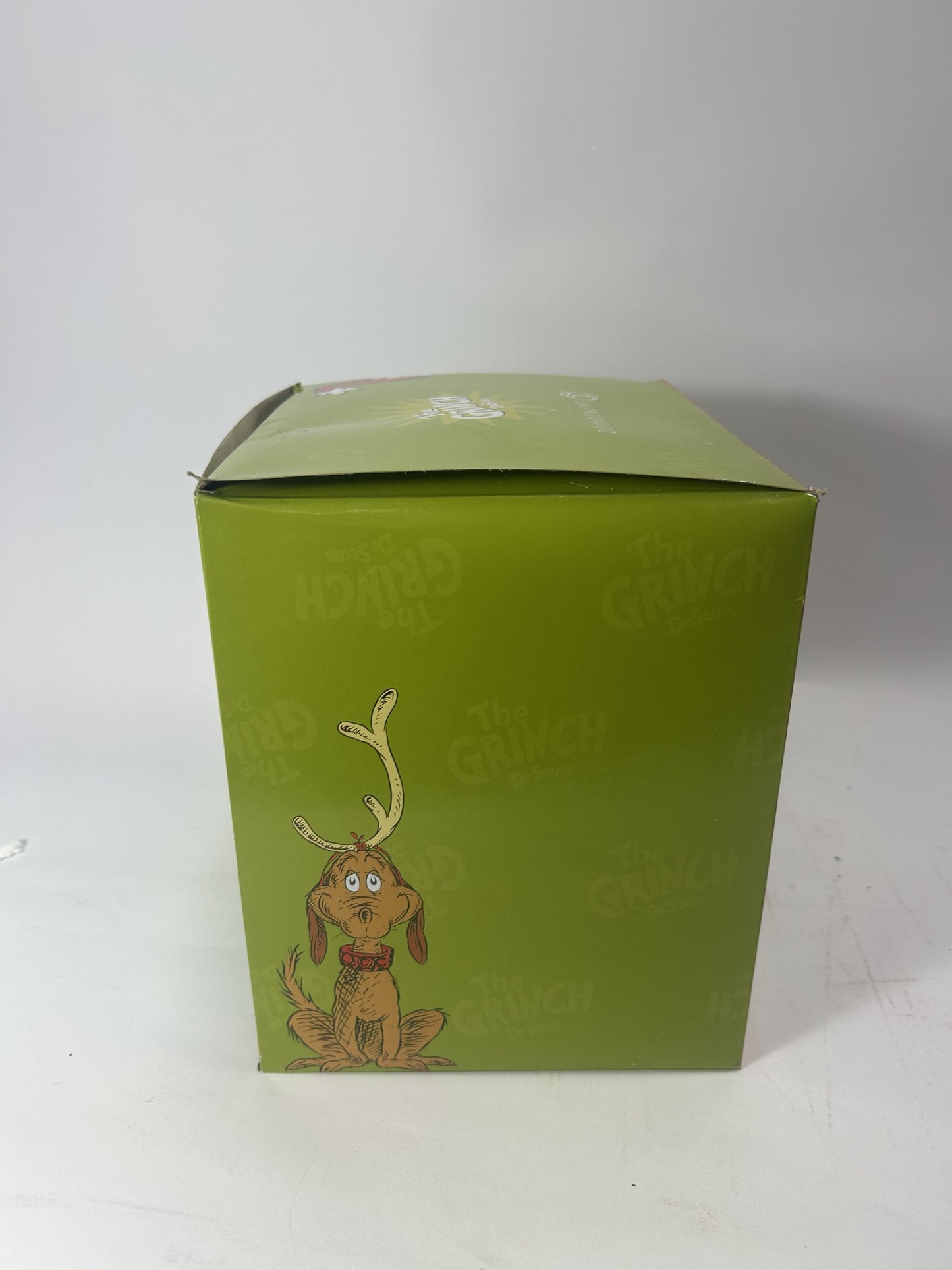 BOX DAMAGE - Cindy-Lou Who's House - Country N More Gifts