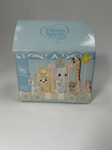 BOX DAMAGE - 04 May Your Birthday Be Gigantic - Age 4 Elephant - Country N More Gifts
