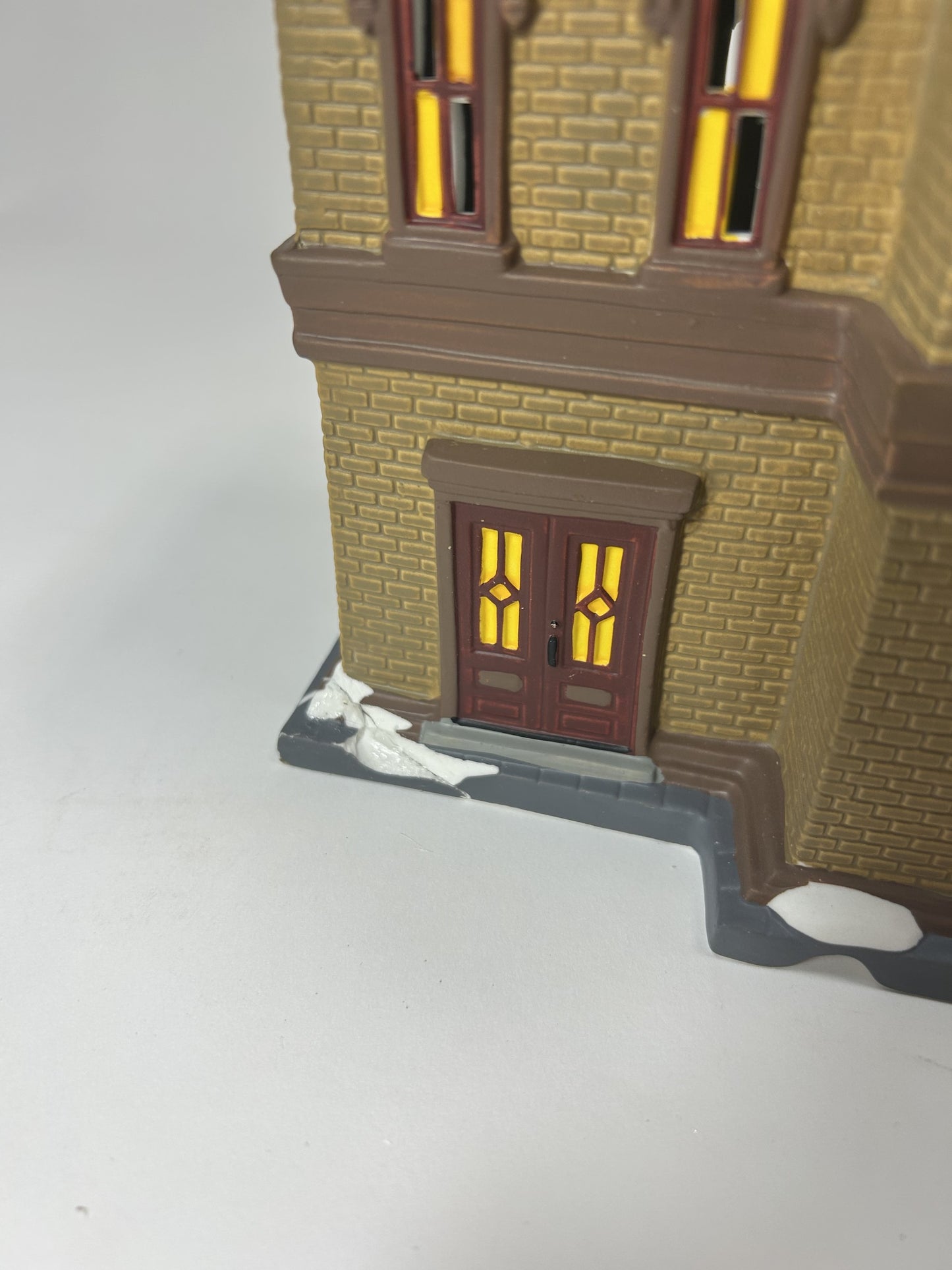DAMAGED HAS BEEN FIXED - Thompson's Furniture - Country N More Gifts