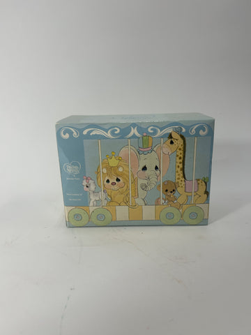 BOX DAMAGE - 06 Keep Looking Up - Age 6 Giraffe - Country N More Gifts