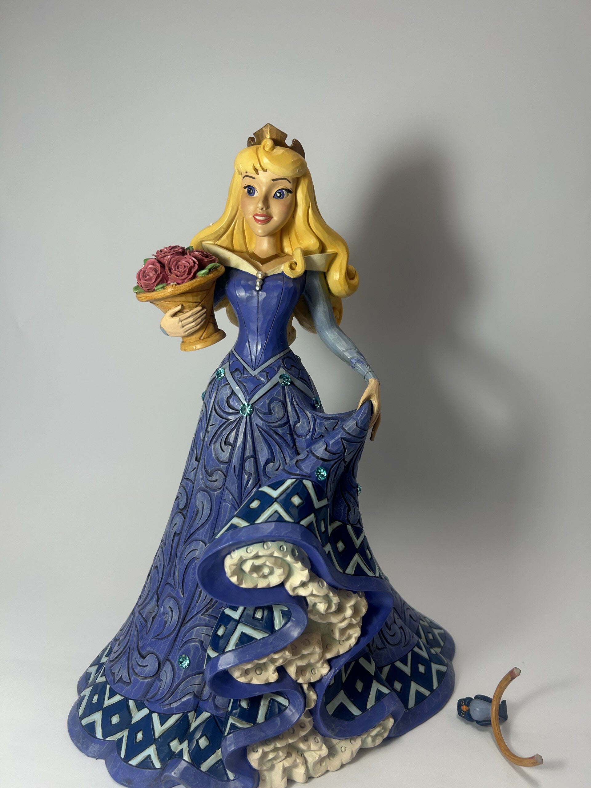DAMAGED - Deluxe Aurora - Country N More Gifts
