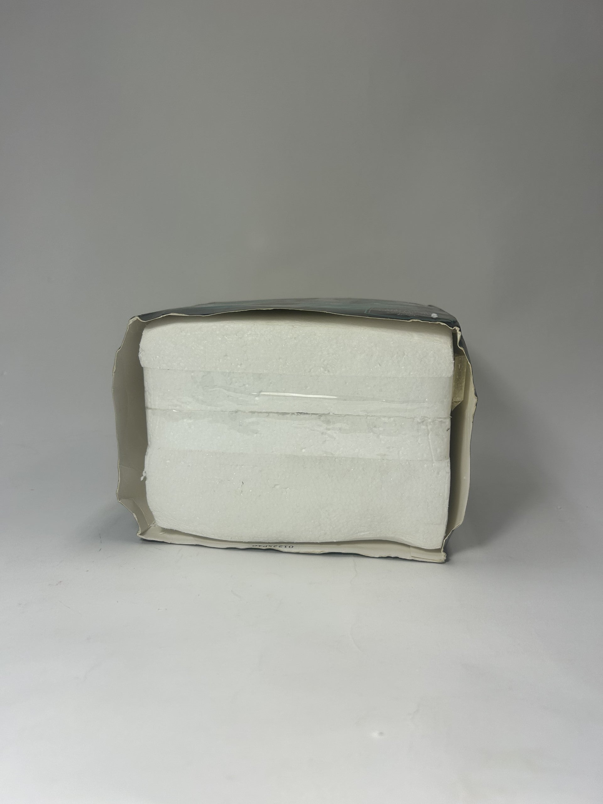 BOX DAMAGE - Jack Discovers Christmas Town - Country N More Gifts