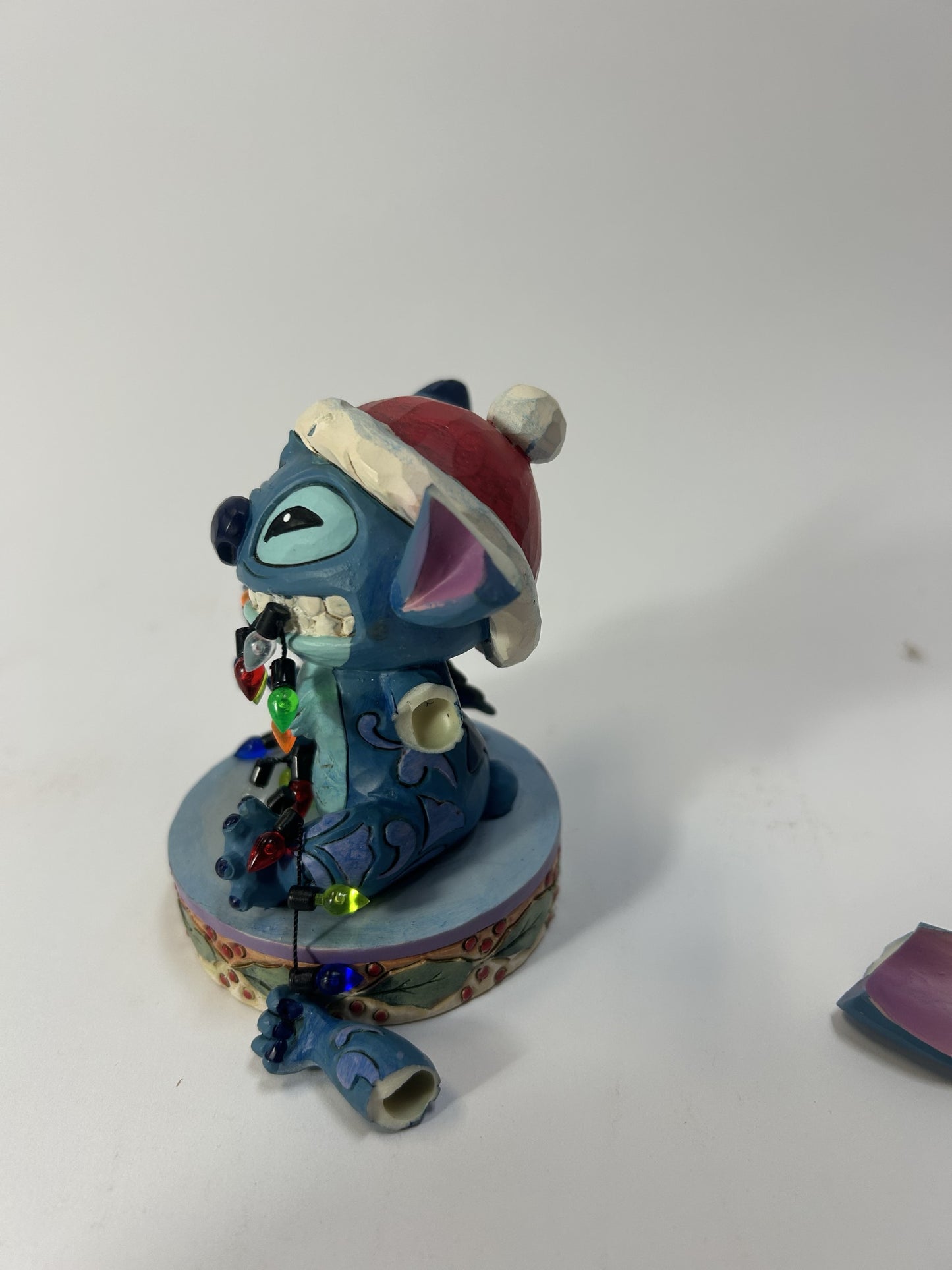 DAMAGED - Stitch Wrapped in Christmas Lights - Country N More Gifts