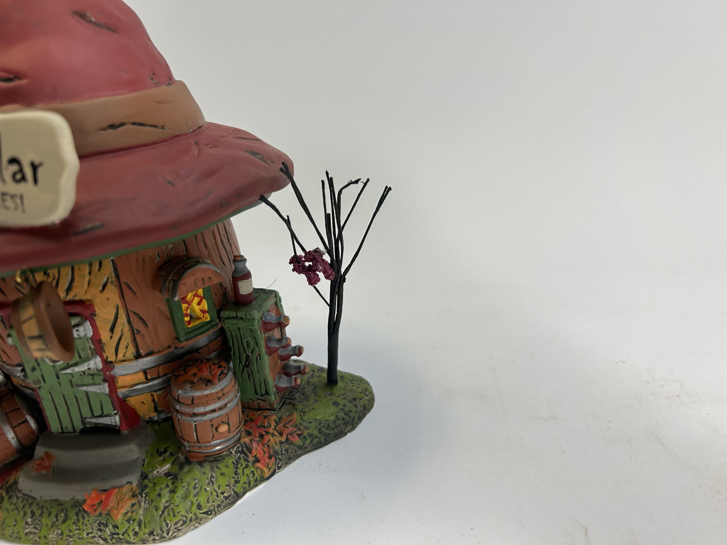 DAMAGED + NO BOX - Celia's Cellar - Country N More Gifts