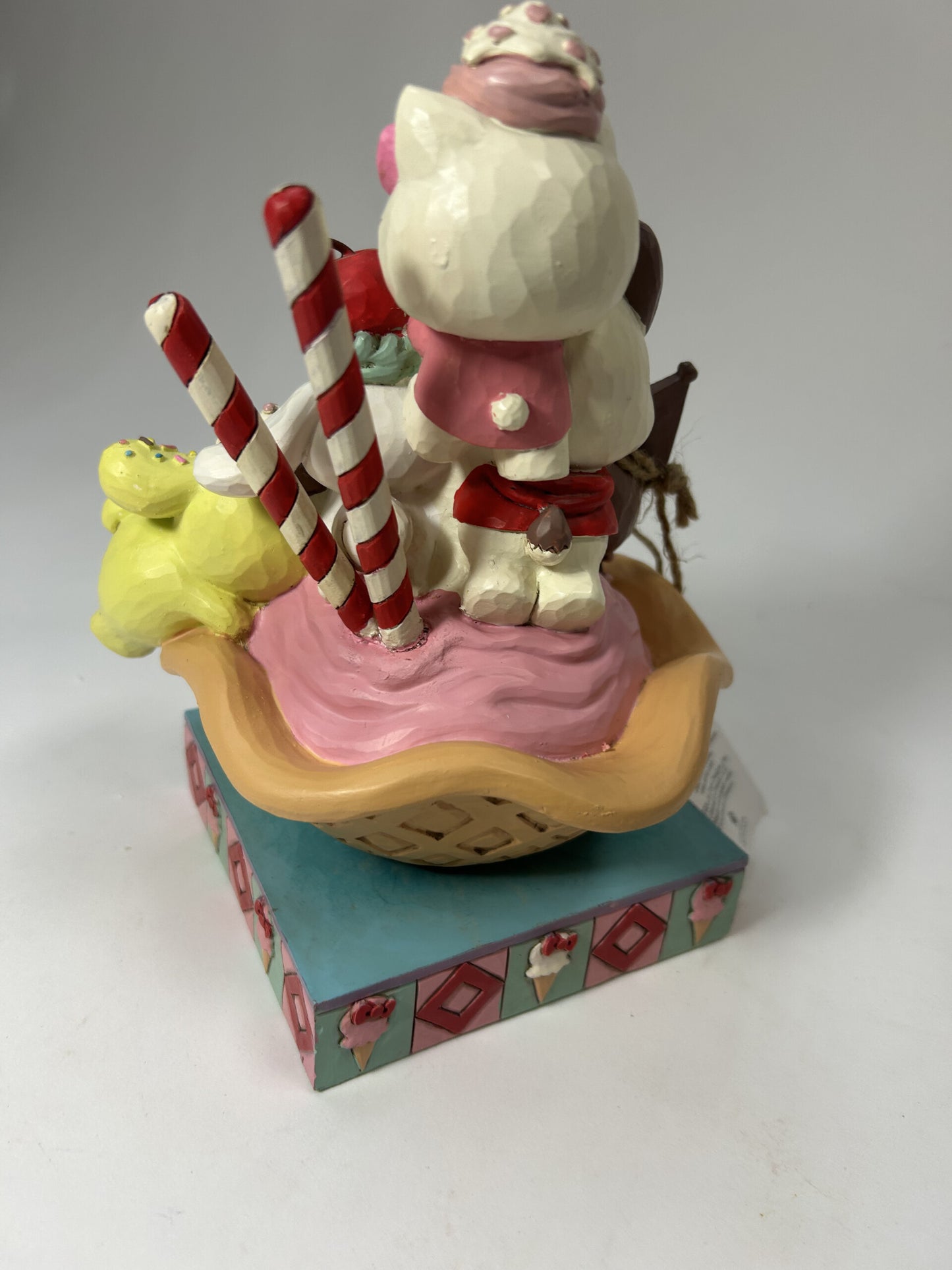 DAMAGED - Hello Kitty & Friends Waffle - Country N More Gifts