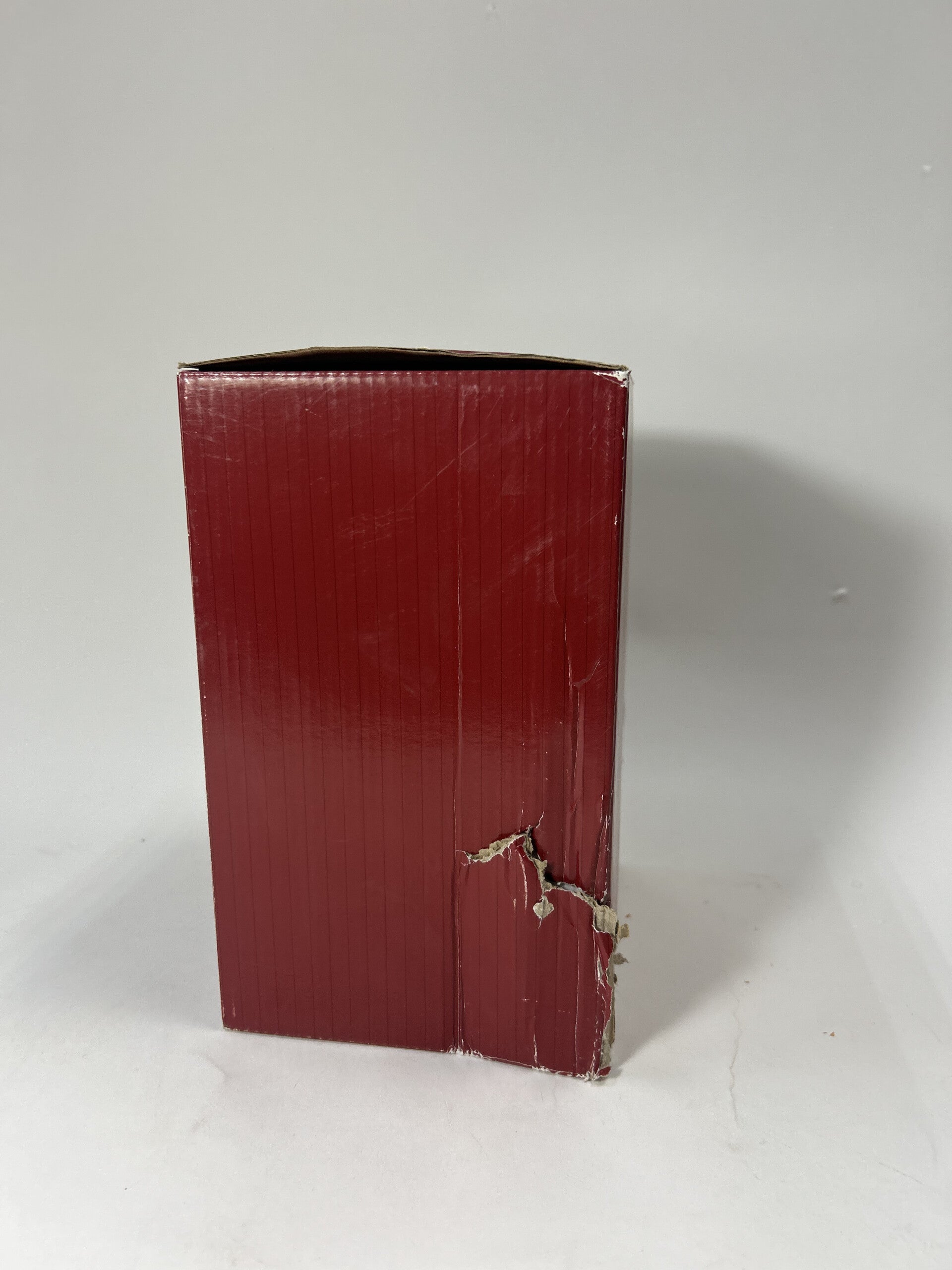 BOX DAMAGE - Gifts of Peace - Rapunzel with Gifts - Country N More Gifts