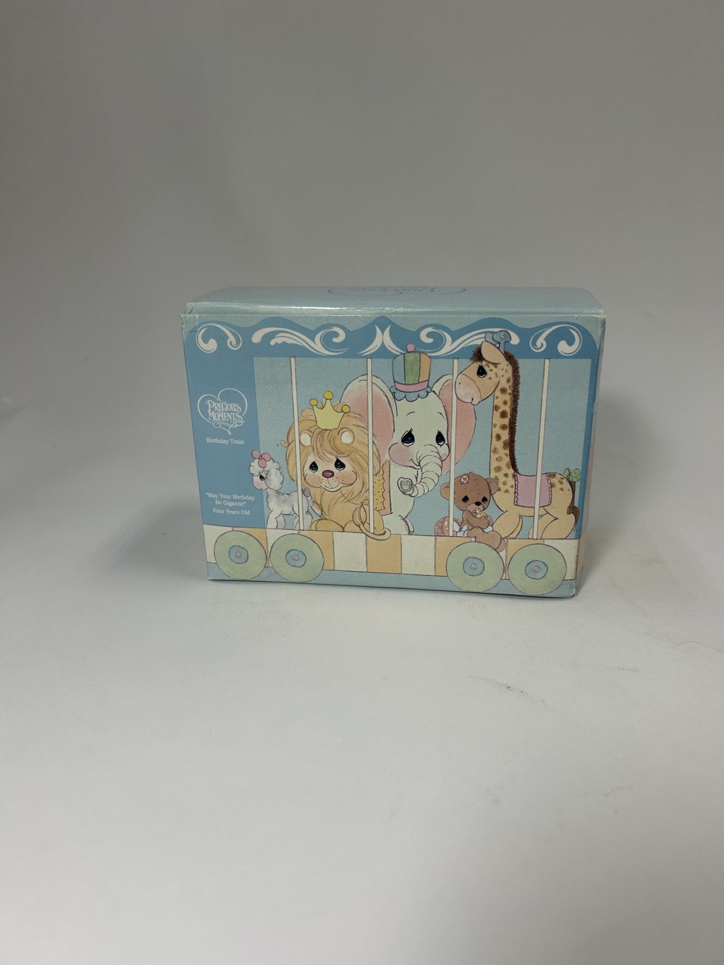 BOX DAMAGE - 04 May Your Birthday Be Gigantic - Age 4 Elephant - Country N More Gifts