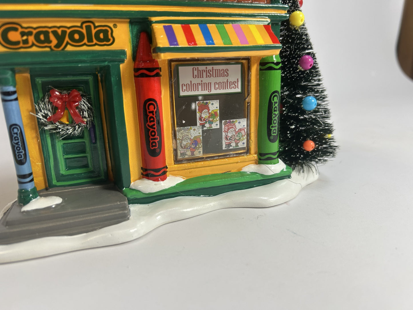 DAMAGED - Crayola Crayon Store - Country N More Gifts